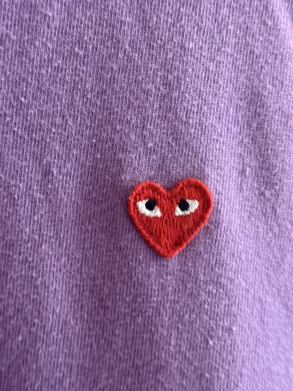 Comme des Garcons PLAY Heart Logo CDG Play Purple T-Shirt Size US M / EU 48-50 / 2 - 2 Thumbnail