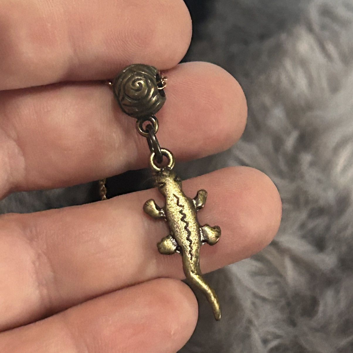 Handmade Handcrafted brass lizard pendant on chain necklace Size ONE SIZE - 5 Thumbnail