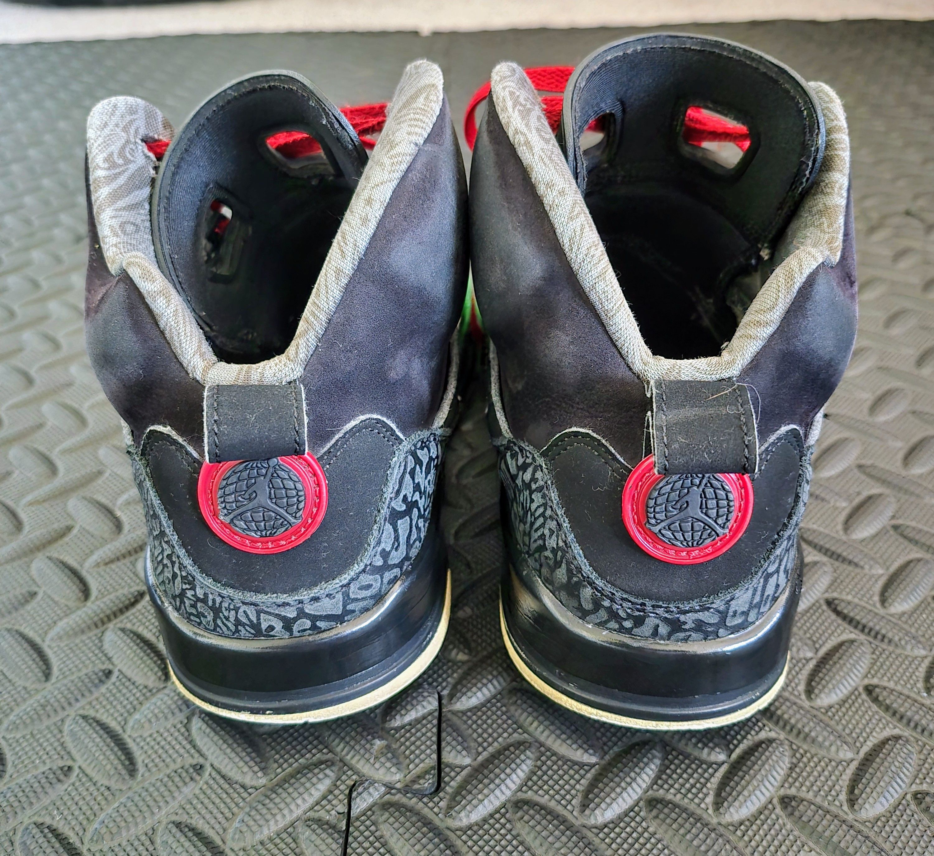 Jordan Brand Size 8.5M - Jordan Spizike Black Varsity Red (2017) Size US 8.5 / EU 41-42 - 5 Thumbnail