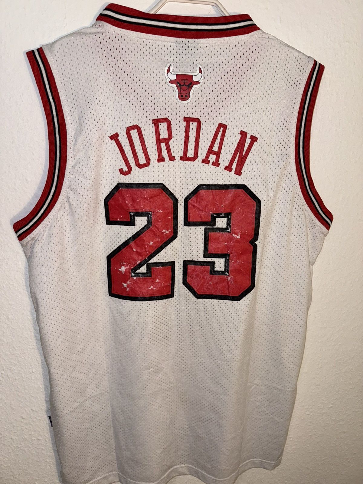 Jordan Brand × NBA × Vintage Vintage Nike Michael Jordan Chicago Bulls Jersey #23 Size US XL / EU 56 / 4 - 10 Thumbnail