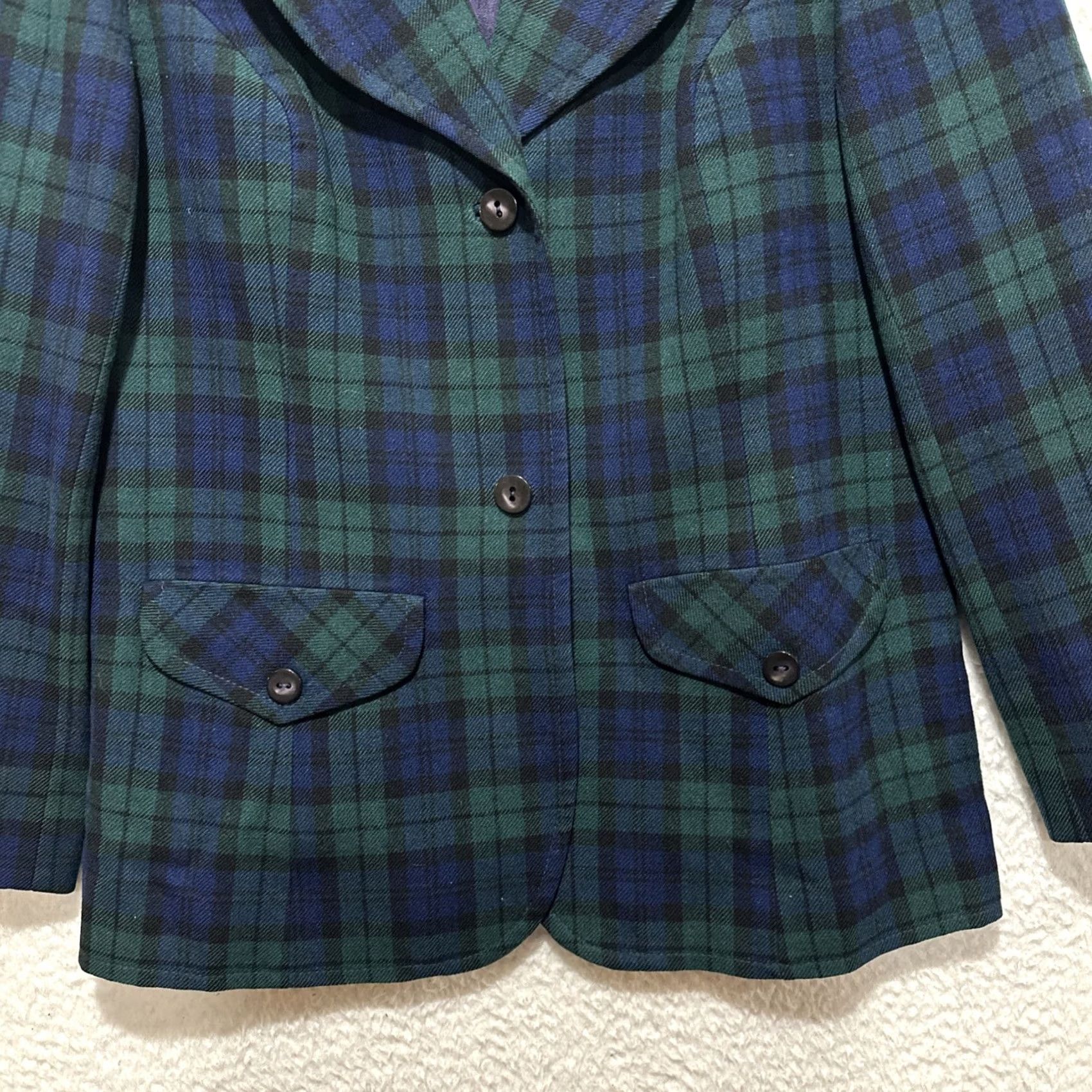 Pendleton VINTAGE Pendleton Blazer Jacket Women Size 18 Virgin Wool Green Tartan Plaid Blazer Women Plus 18 Wool Pattern Plaid Jacket Mens? Size XXL / US 16-18 / IT 52-54 - 6 Thumbnail