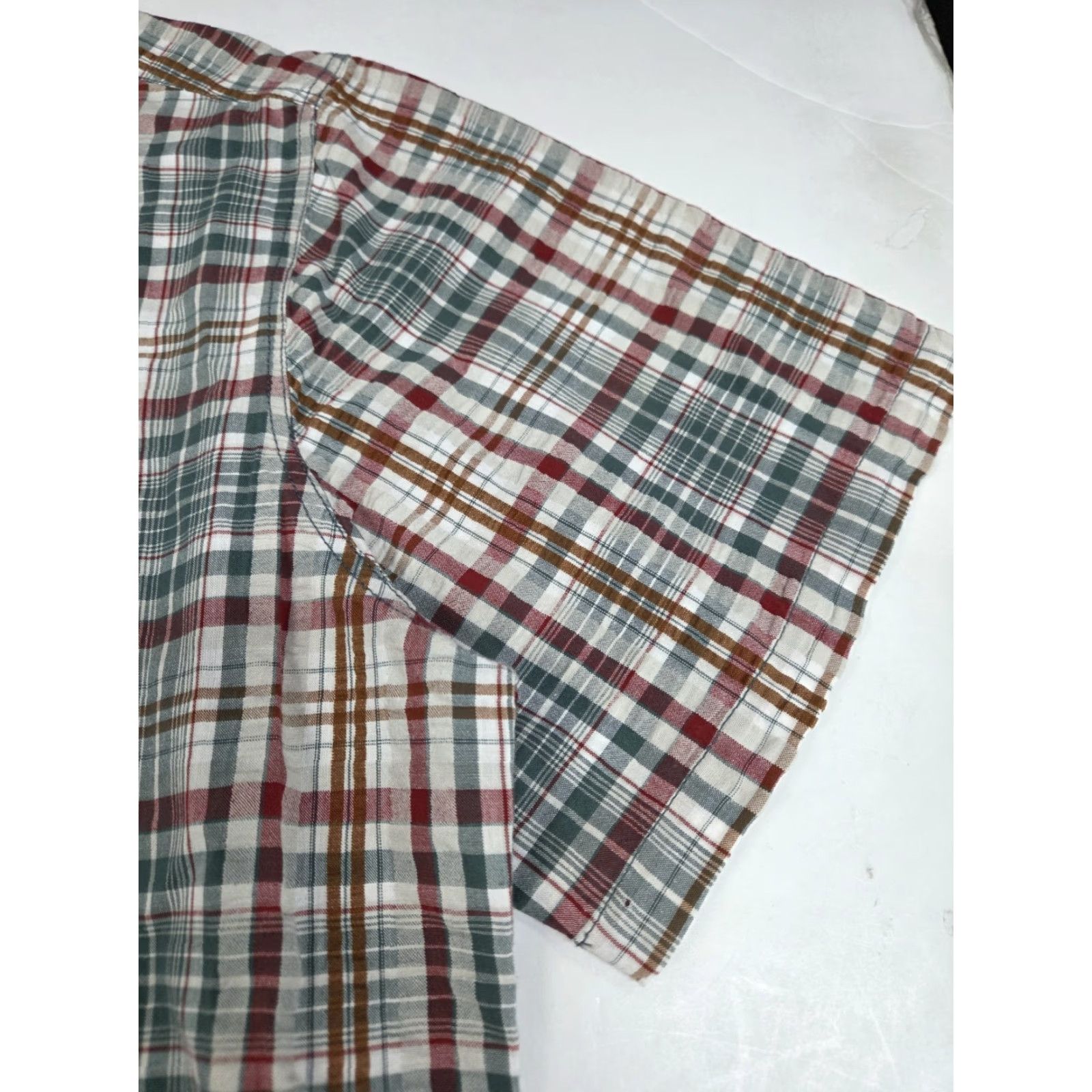 Royal Robbins VINTAGE Royal Robbins Mens Short Sleeve Button Up Plaid Shirt XXL Size US XXL / EU 58 / 5 - 7 Thumbnail