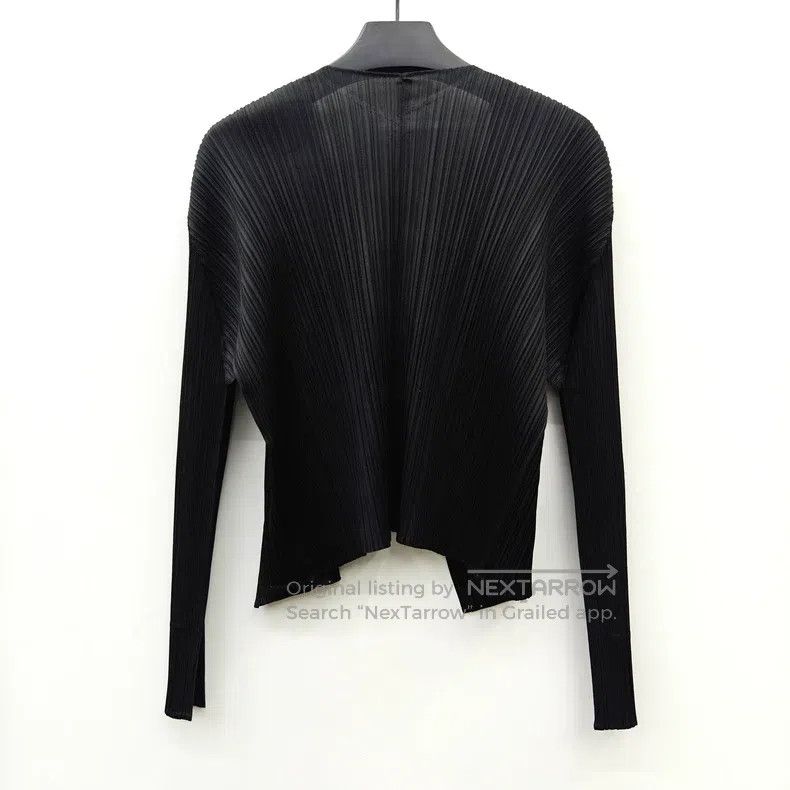 Issey Miyake Issey Miyake size:3 Black Pleated Cardigan Size XS / US 0-2 / IT 36-38 - 2 Thumbnail