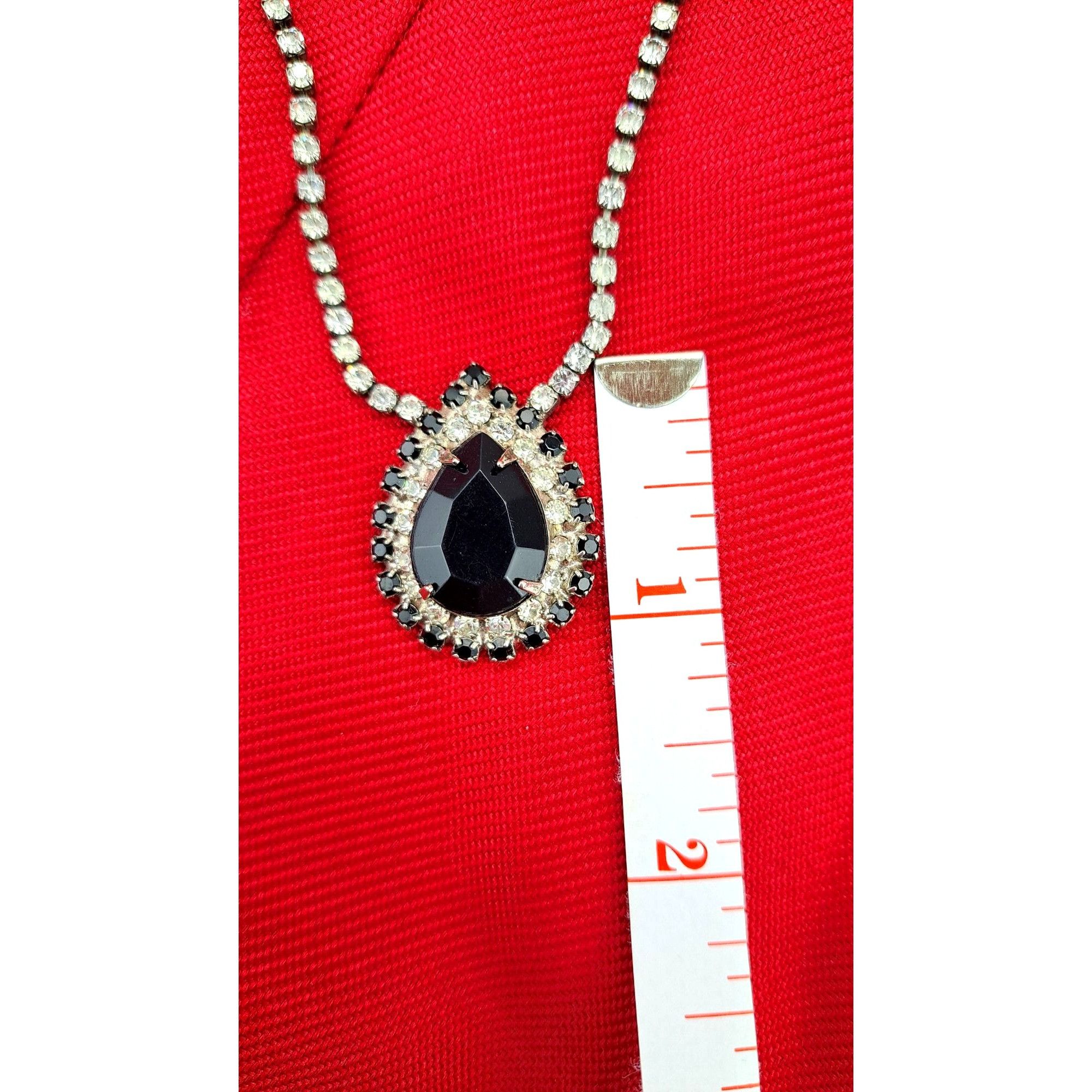 Other Vintage Rhinestone Clear Black Necklace Costume Teardrop Size ONE SIZE - 5 Thumbnail