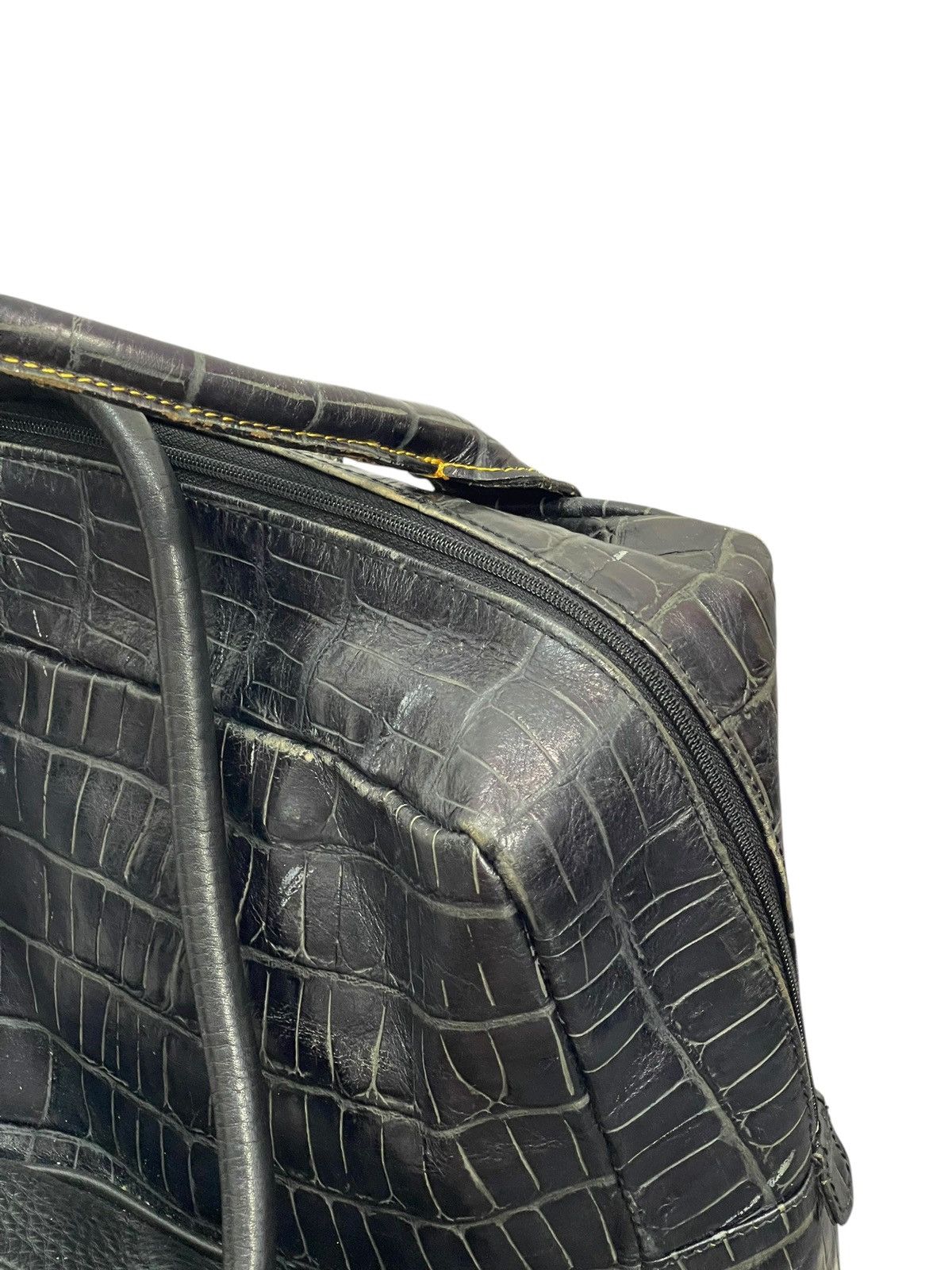Genuine Leather Crocodile Embossed Theatre Product Japan Hand Carry Bag 1🟩8 Size ONE SIZE - 10 Thumbnail