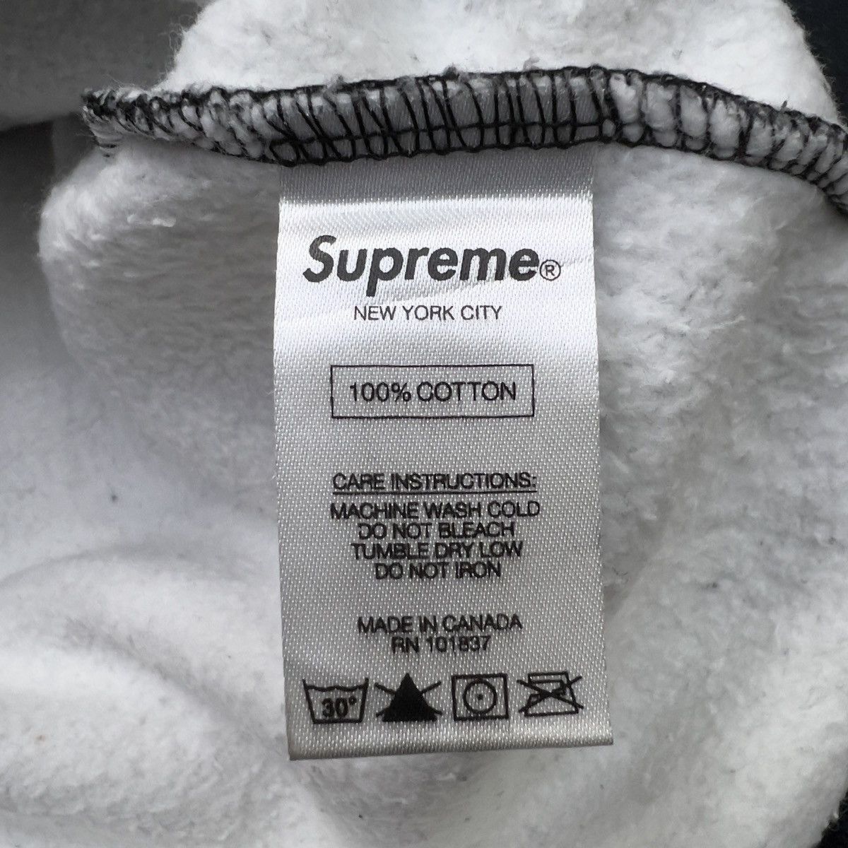 Supreme Supreme Scarface The World Is Yours Hoodie Size US XL / EU 56 / 4 - 10 Thumbnail