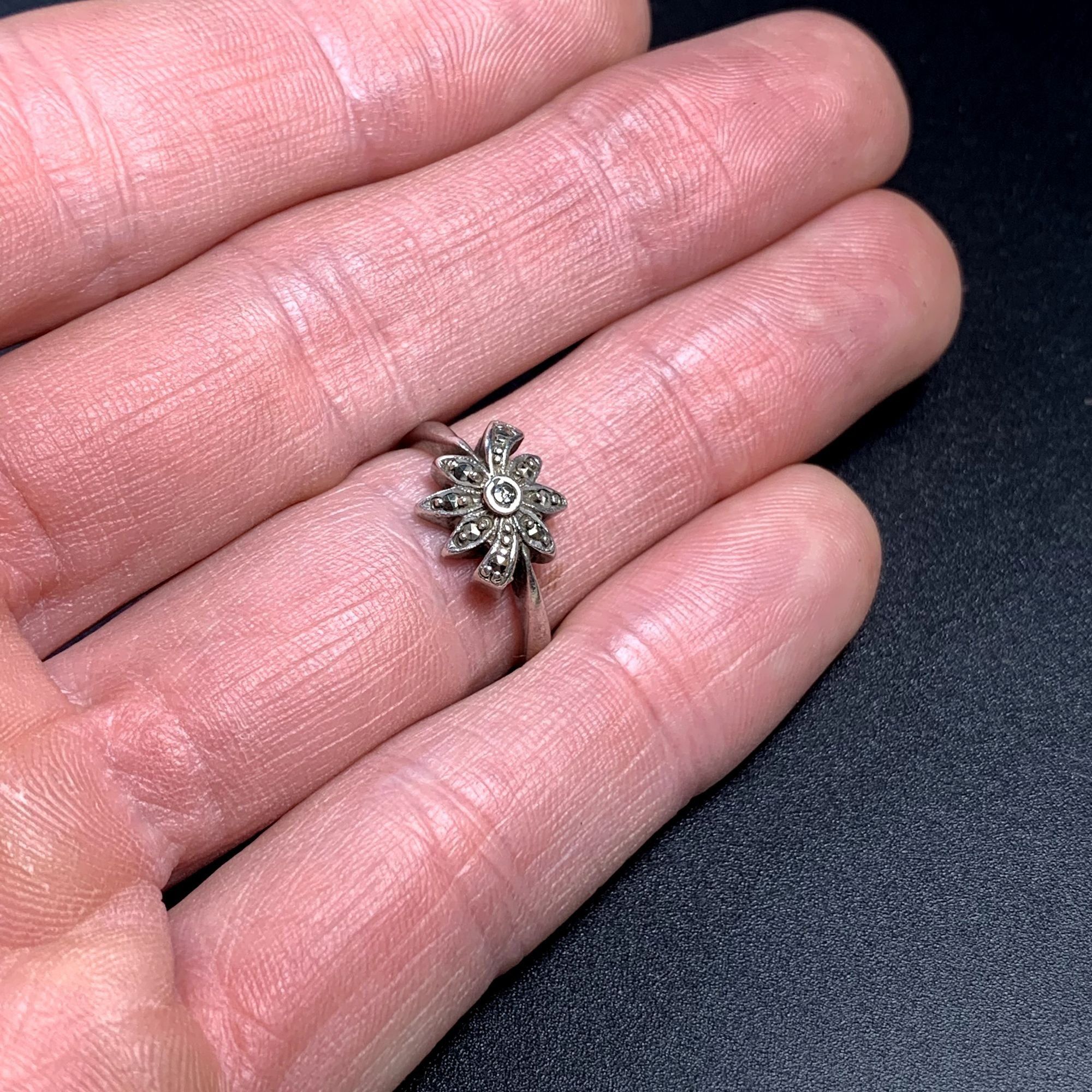 Other Vintage Sterling Silver 925 Minimalist Sunflower Band 1.75mm Size ONE SIZE - 5 Thumbnail
