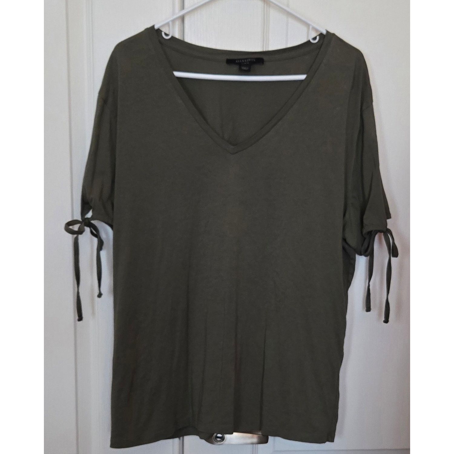 Allsaints ALLSAINTS Kay Split Tie Sleeve T Shirt Wmns LG Green V Neck Size L / US 10 / IT 46 - 2 Thumbnail