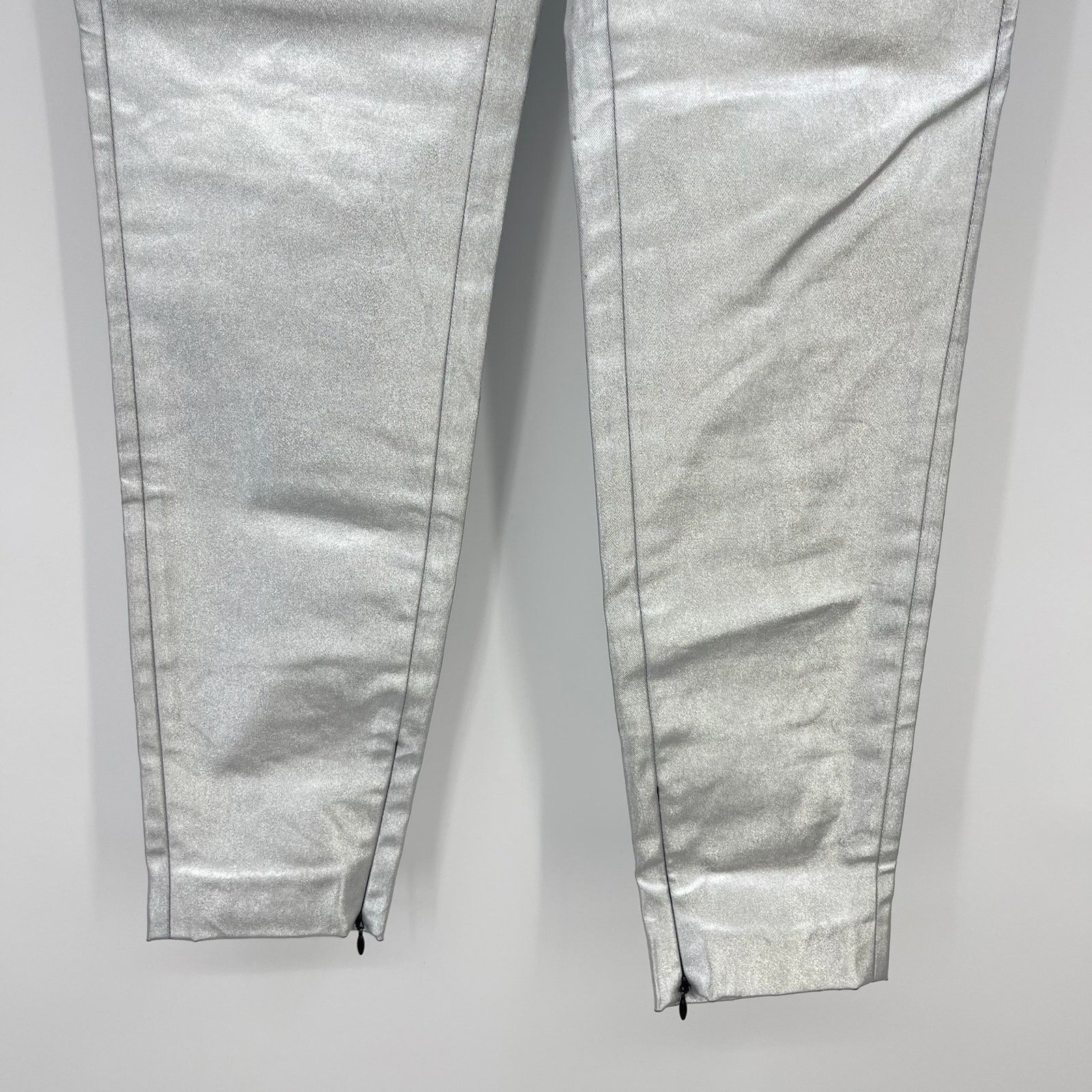 KHAITE KHAITE | Dresden Silver Metallic Low Rise Ankle Zip Pants 4 Size 27" / US 4 / IT 40 - 8 Thumbnail