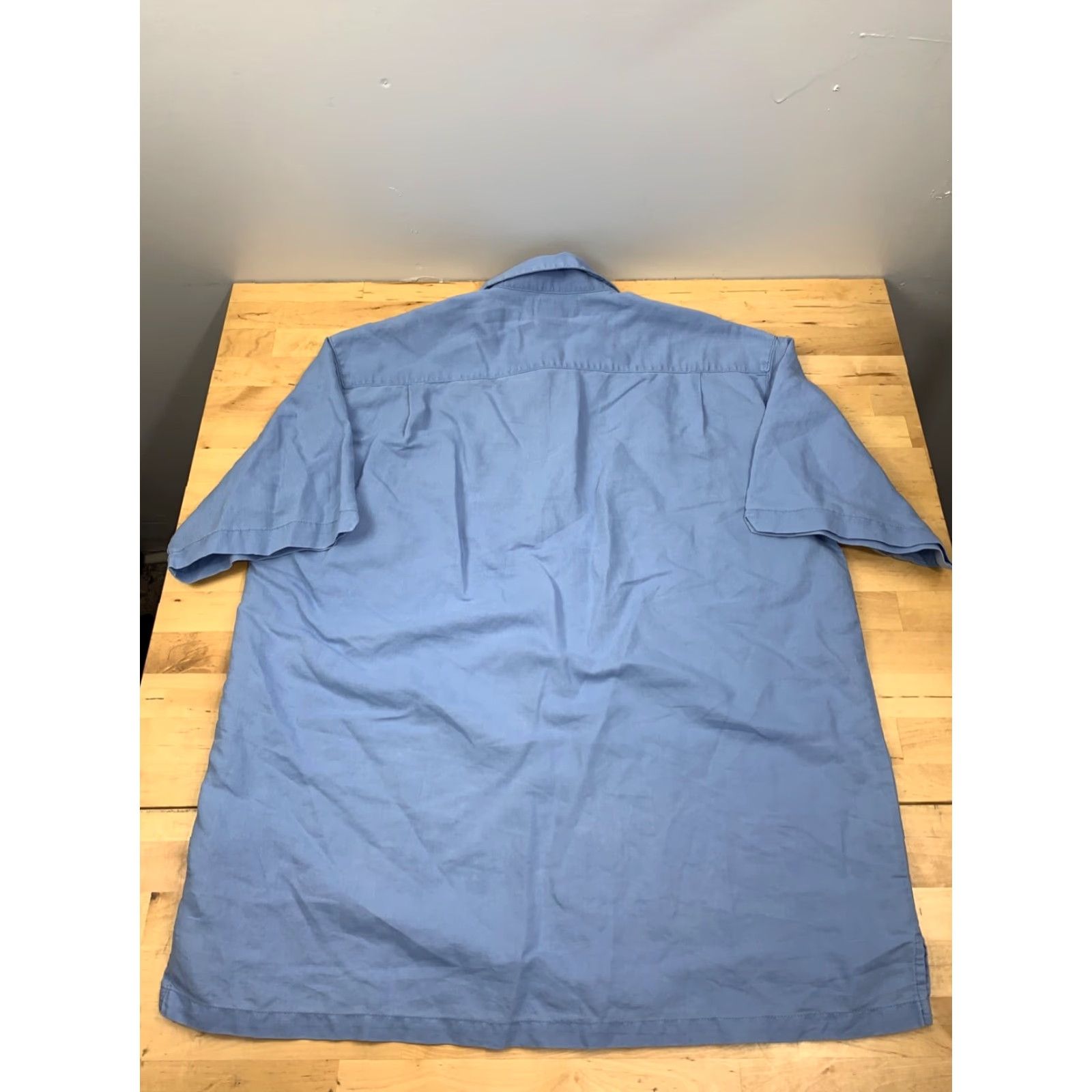 Vintage Columbia Short Sleeve Button Up Shirt Blue Large Casual Mens Shirt Button-Down Collar Buttons Outdoor Classic Fish 1990s? Size US L / EU 52-54 / 3 - 2 Thumbnail