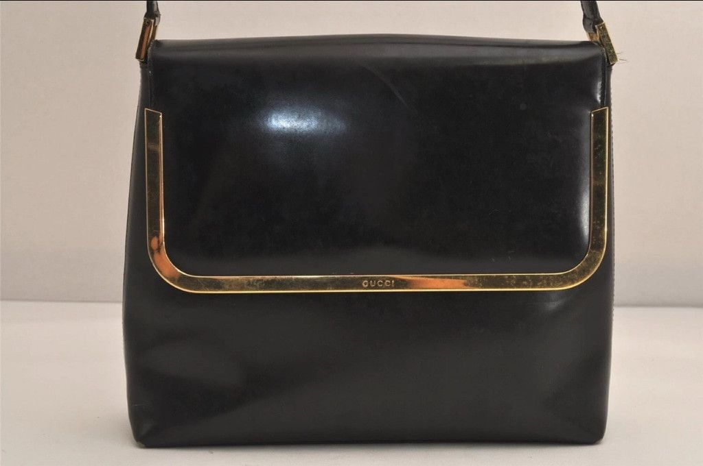 Gucci Women's Gucci Black Leather Shoulder Bag Size ONE SIZE - 2 Thumbnail