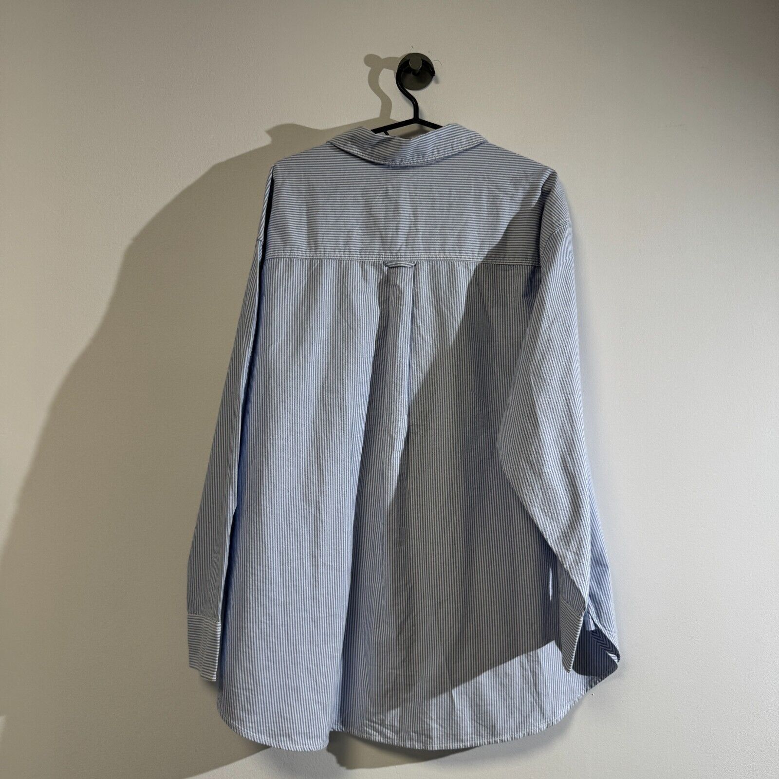 H&M × Vintage Vintage Unisex White Blue Cotton XL Shirt H&M Y2K 90s Size US XL / EU 56 / 4 - 8 Thumbnail