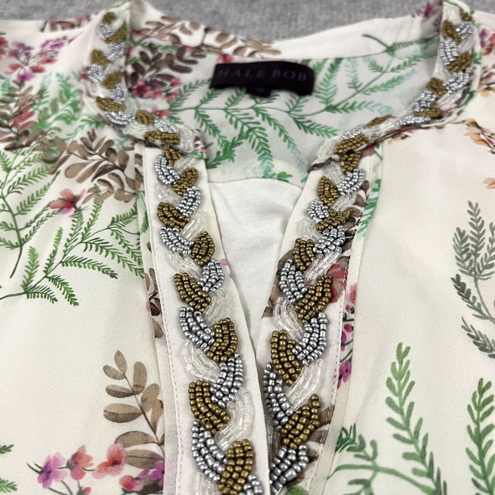 Vintage VINTAGE Hale Bob Women's Blouse Top Small White Floral Silk Sheer Beaded Balloon Sleeve Size S / US 4 / IT 40 - 4 Thumbnail