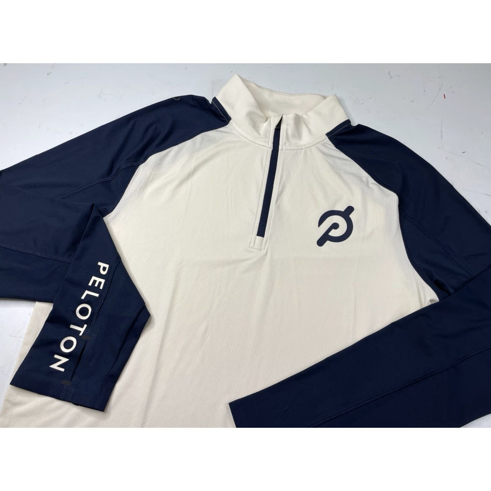 Rhone Rhone Peloton Quarter Zip Navy White Performance Shirt L Mens Raglan Sleeve Ivory/White Zip Activewear Size US L / EU 52-54 / 3 - 2 Thumbnail