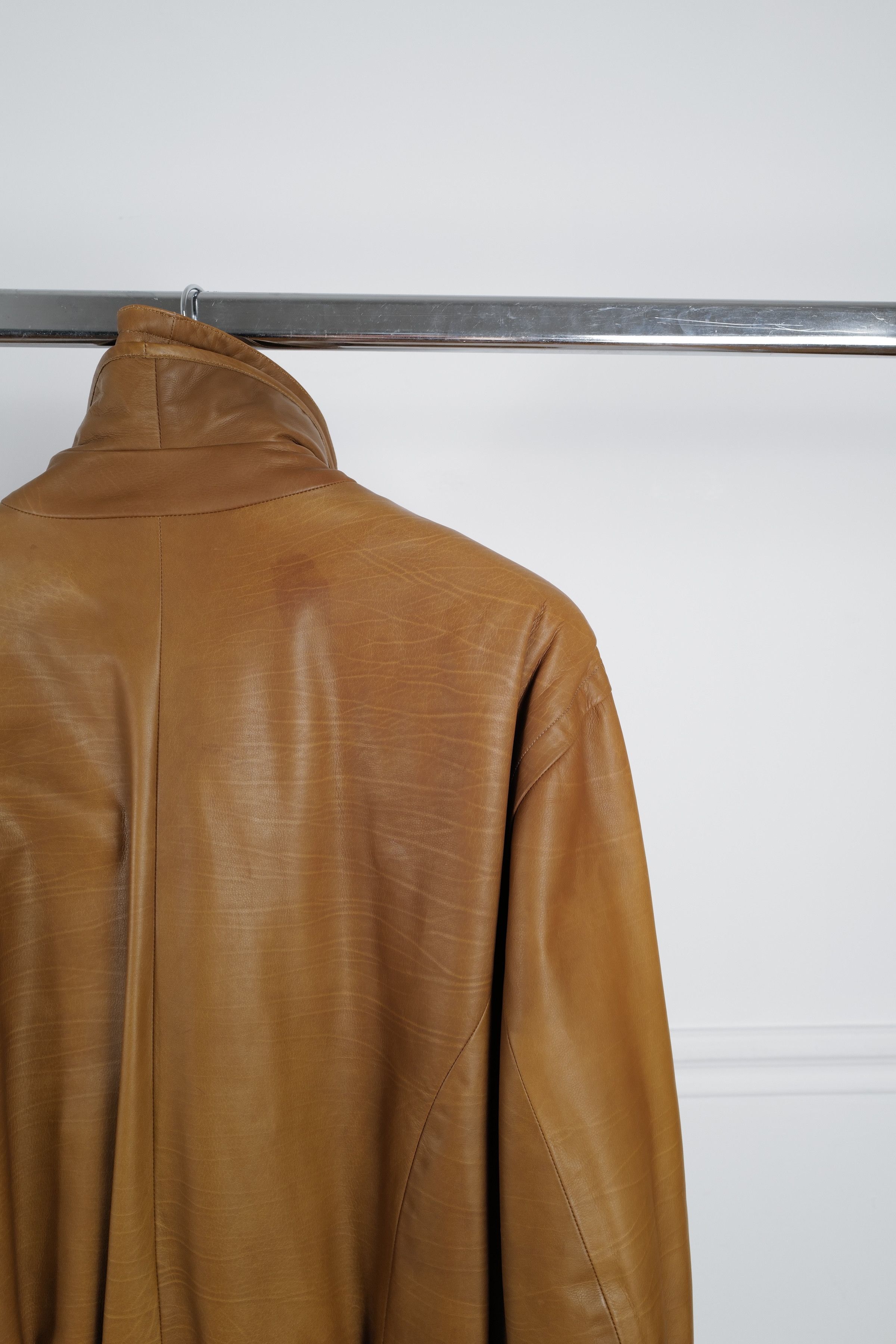 Kiton KITON LEATHER JACKET Size US XL / EU 56 / 4 - 8 Thumbnail