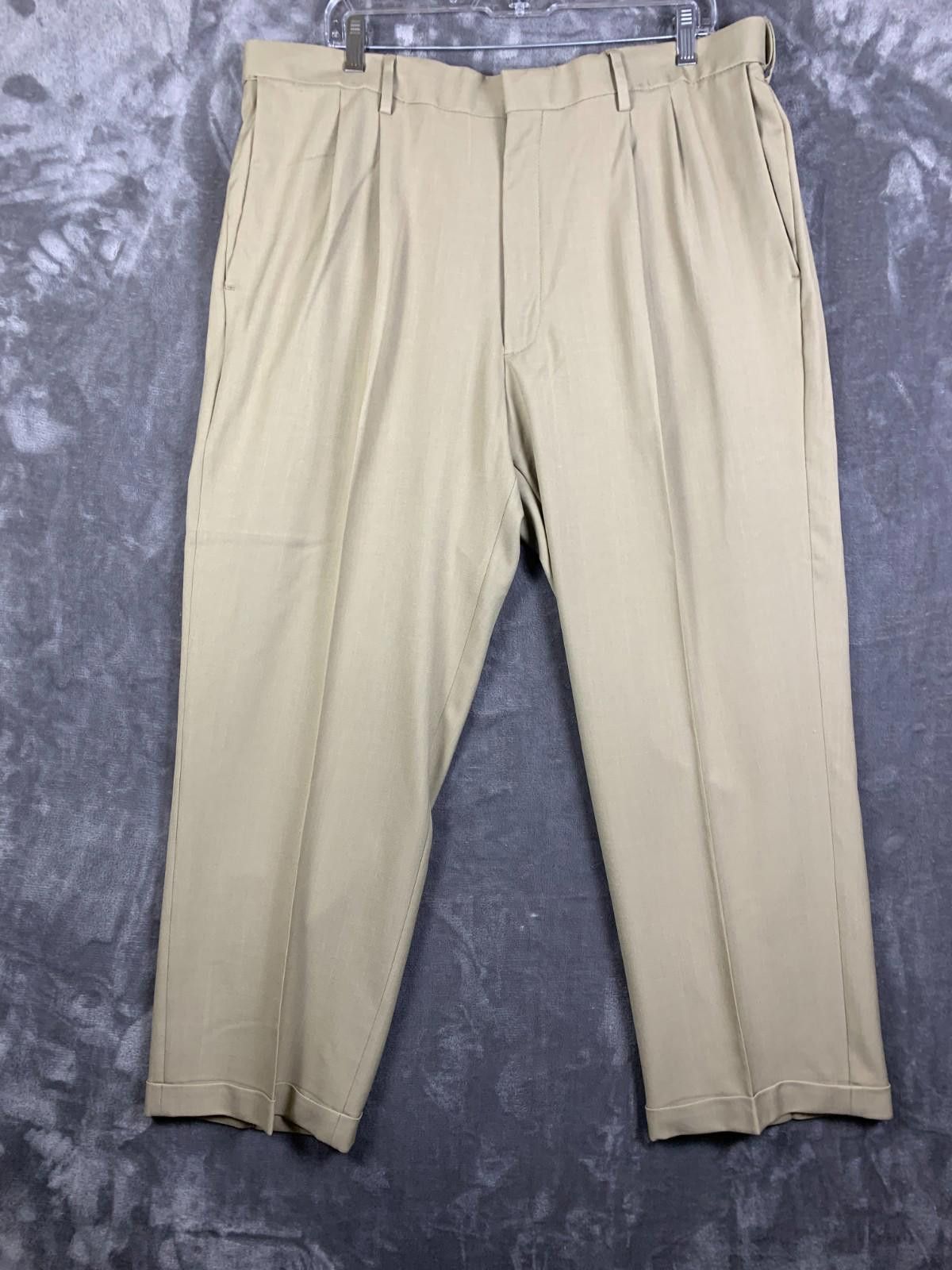 Haggar Haggar Khaki Mens 40/32 Premium Comfort Classic Fit Flat 281 Size US 40 / EU 56 - 1 Thumbnail