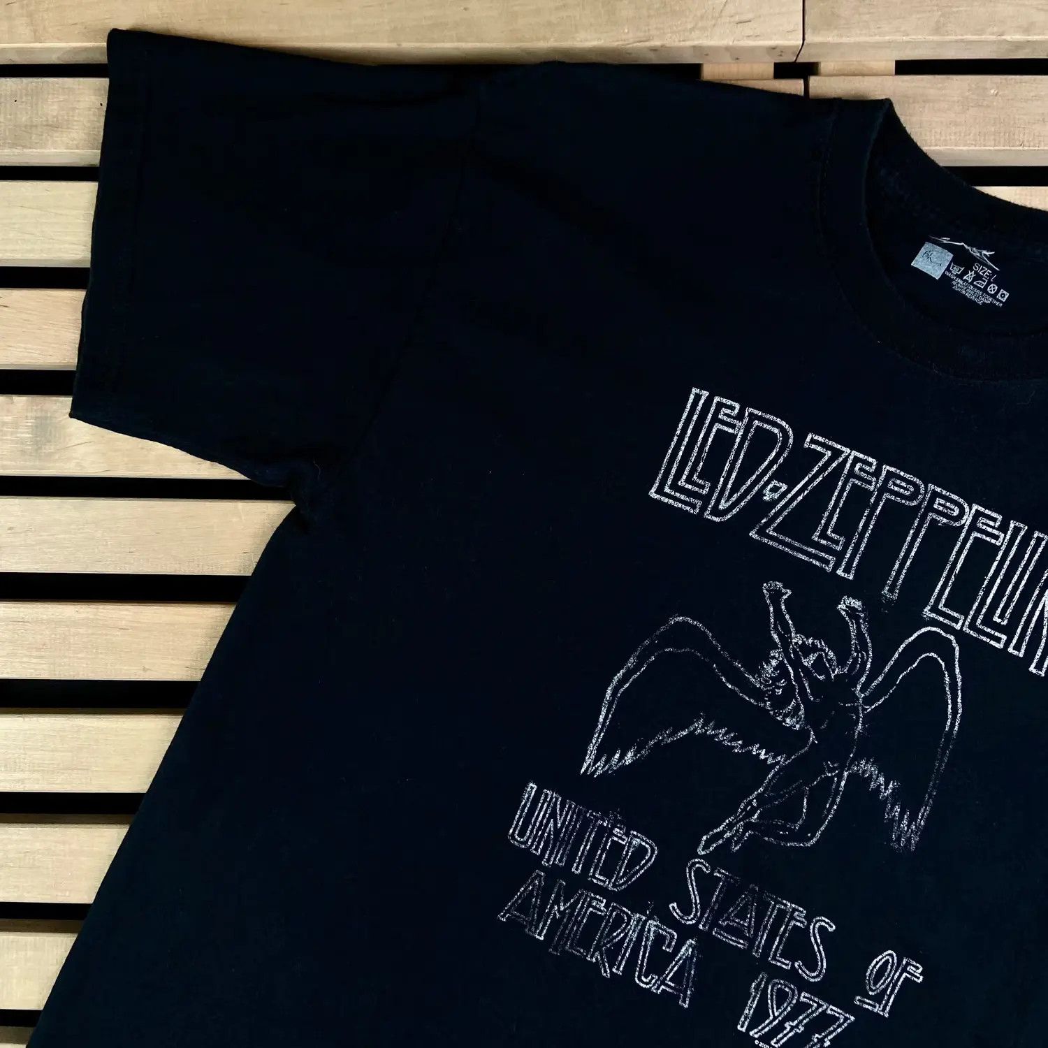 Band Tees Mens Vintage T Shirt Led Zeppelin Size L Size US L / EU 52-54 / 3 - 5 Thumbnail