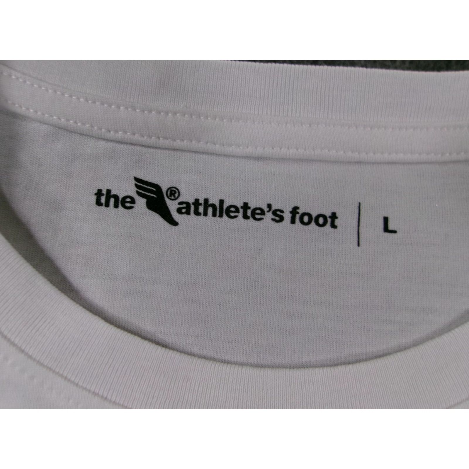 Vintage VINTAGE The Athletes Foot Shirt Graphic Print T-Shirt Men Large White Short Sleeve Crew Neck Classic Mens Size US L / EU 52-54 / 3 - 3 Thumbnail