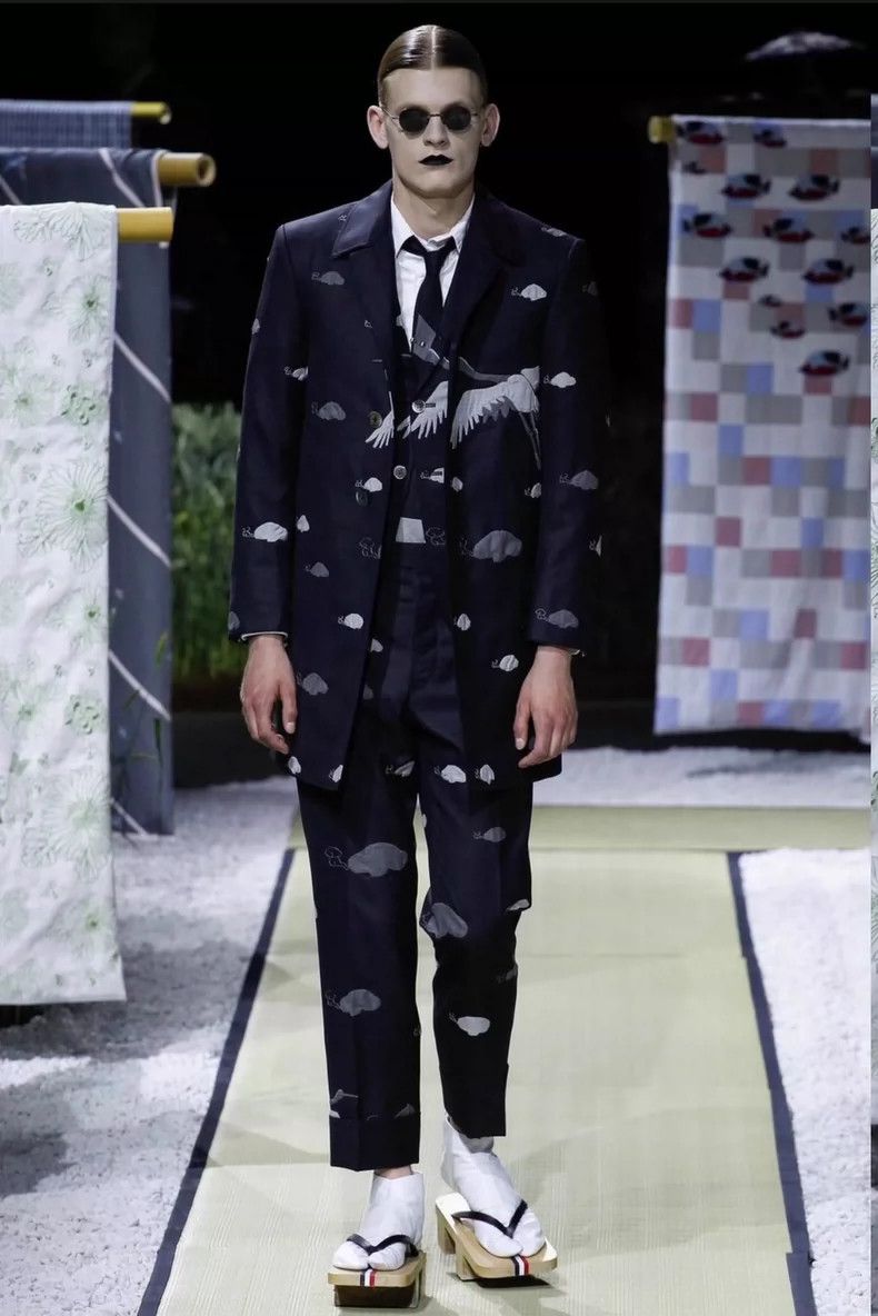 Thom Browne Thom Browne size1 Cranes embroidered on suit trousers Size 36S - 7 Thumbnail