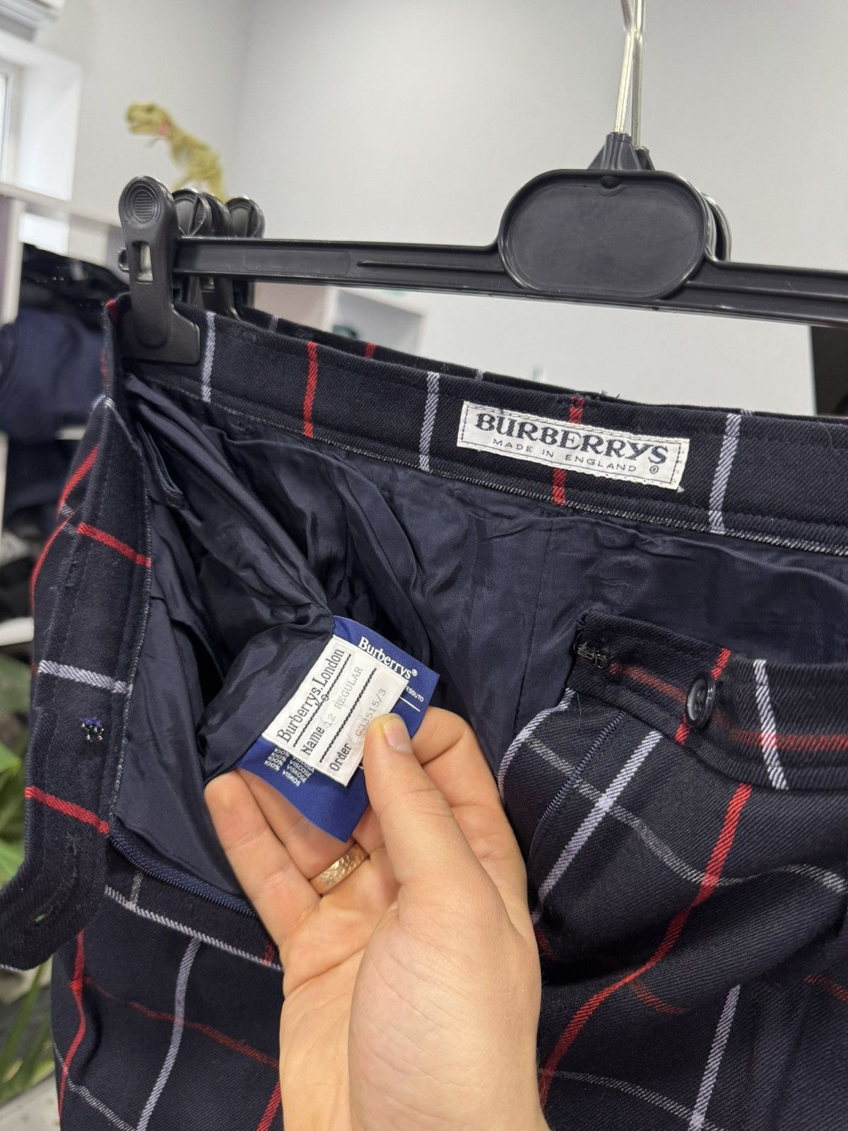 Burberry Burberry’s vintage nova check wool pants size M Size 26" / US 2 / IT 38 - 8 Thumbnail