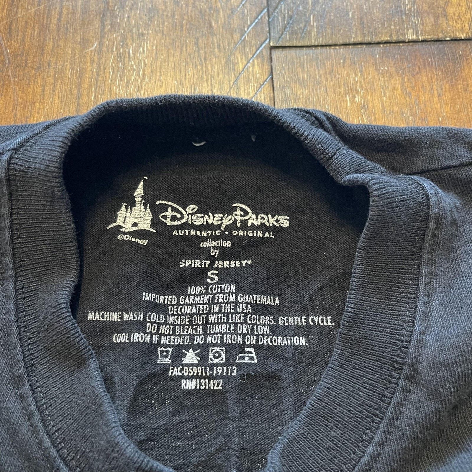 Disney Walt Disney World Shirt S Spirit Jersey Long Sleeve Est 1971 Size S / US 4 / IT 40 - 6 Thumbnail