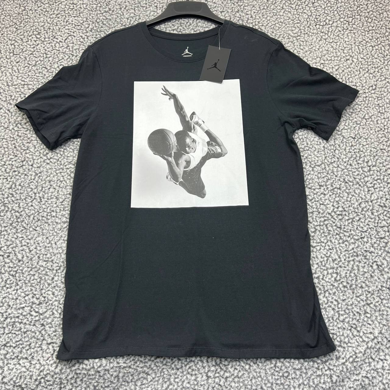 Jordan Brand Air Jordan Shirt Men Medium Black Jumpman Short Sleeve New M Size US M / EU 48-50 / 2 - 1 Thumbnail