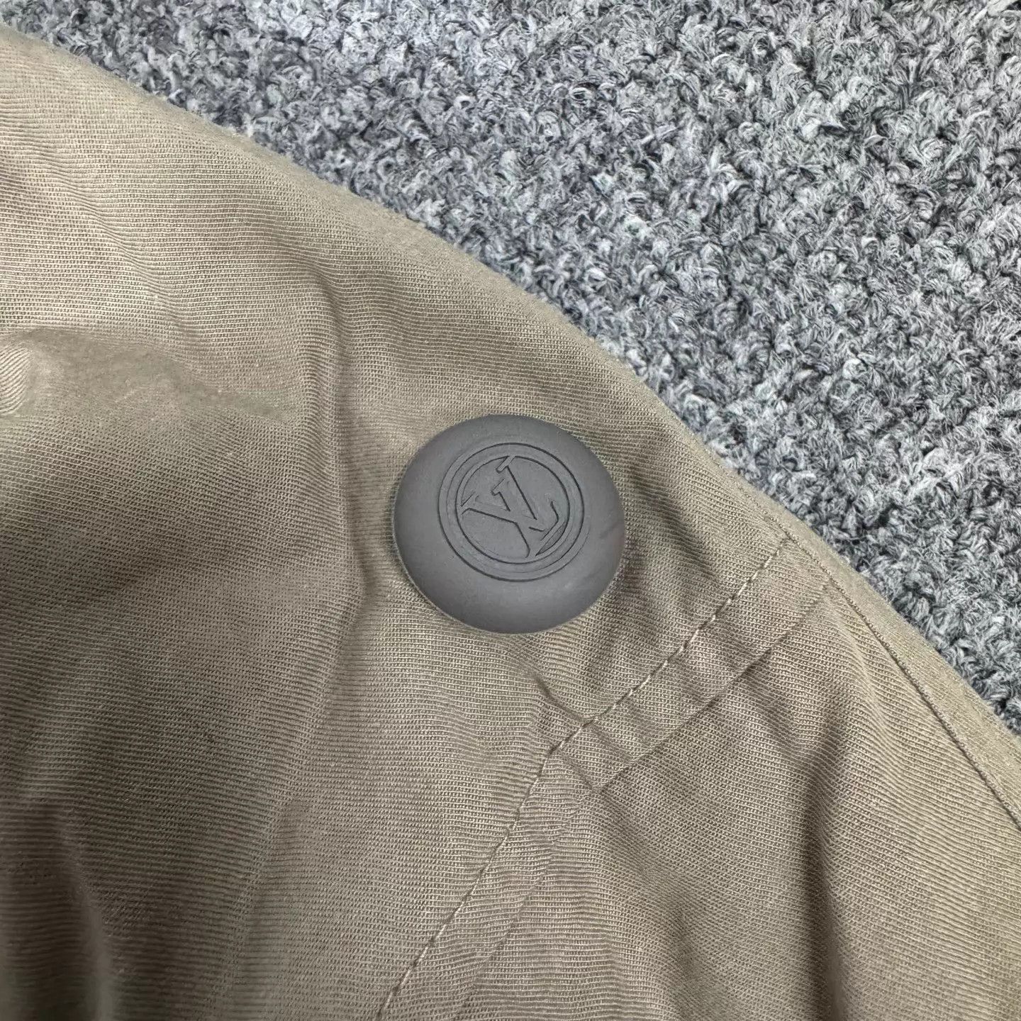 Louis Vuitton LV workwear multi-pocket cotton jacket 34 mint Size XS / US 0-2 / IT 36-38 - 5 Thumbnail