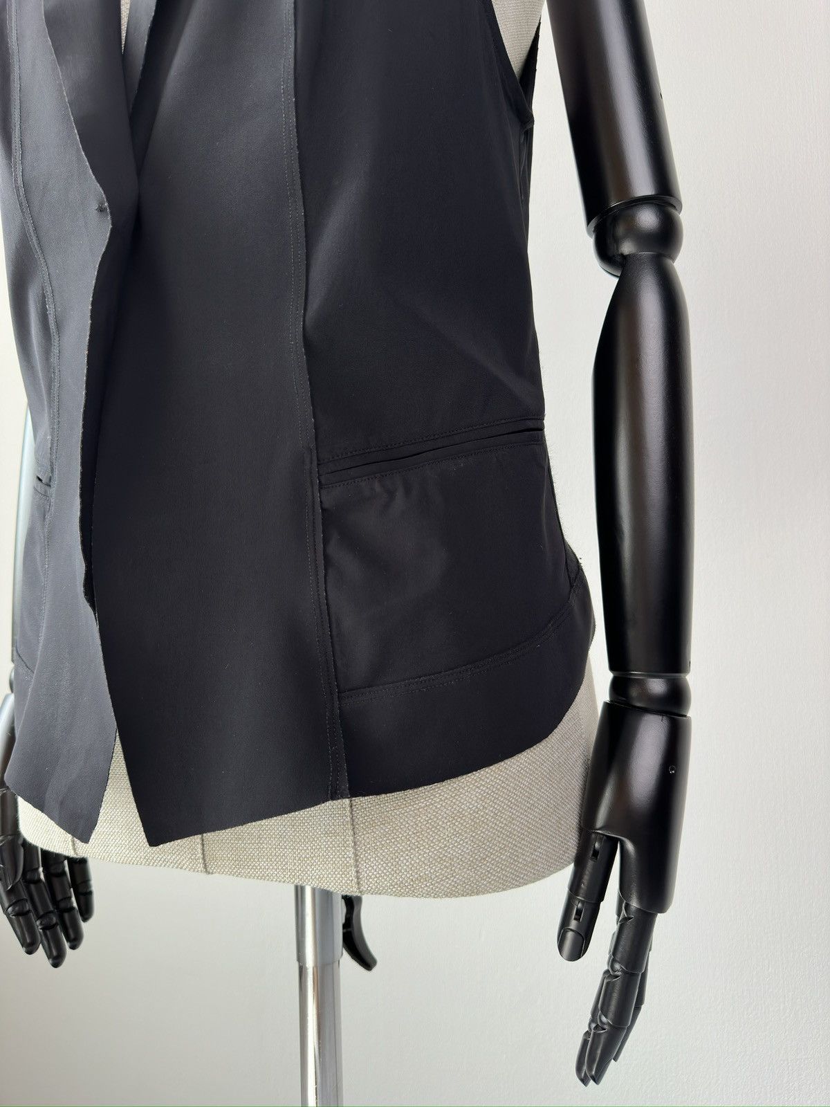 Marithe + Francois Girbaud MARITHE FRANCOIS GIRBAUD Avant Garde Sleeveless Tank Vest Size M / US 6-8 / IT 42-44 - 11 Thumbnail