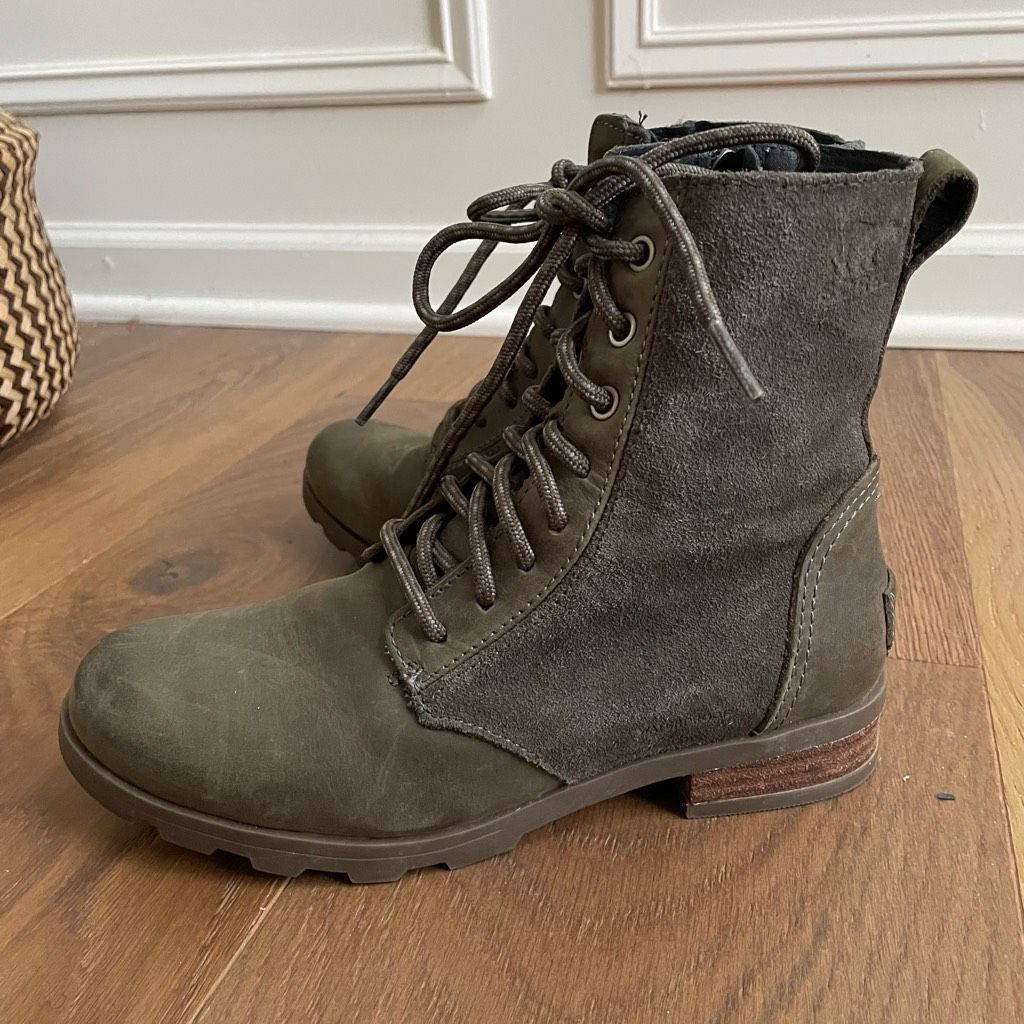 SOREL NWOB Sorel Phoenix Lace Boot Bootie Alpine Tundra Green 6 Size US 6 / IT 36 - 1 Thumbnail