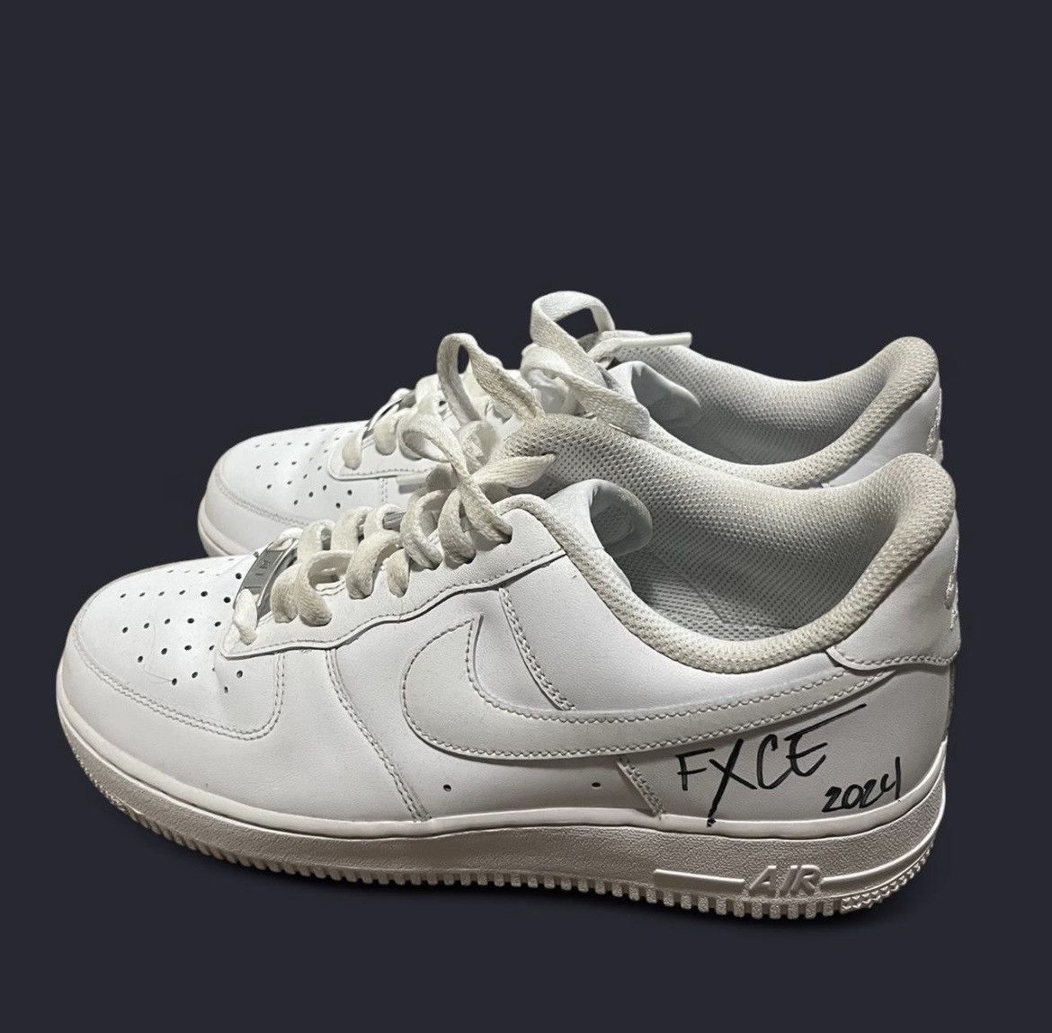Nike BABYFXCE E SIGNED NIKE AIR FORCE ONE Size US 8.5 / EU 41-42 - 1 Thumbnail