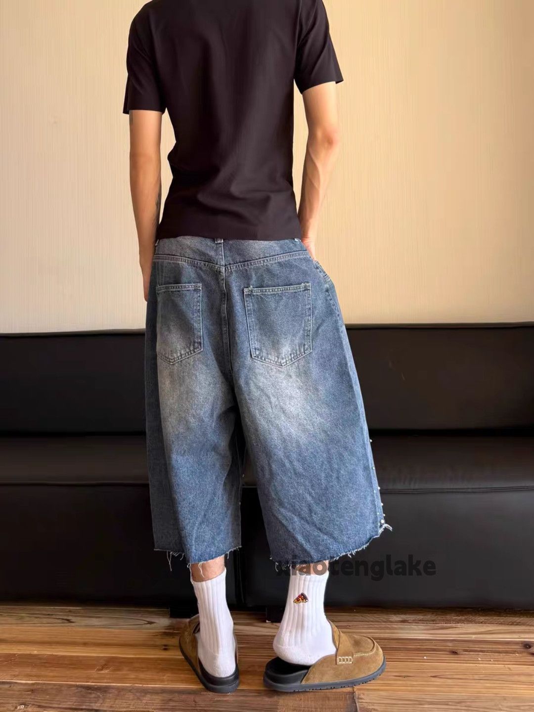 Designer Unisex washed faded loose skate hiphop y2k flared shorts Size US 32 / EU 48 - 2 Thumbnail