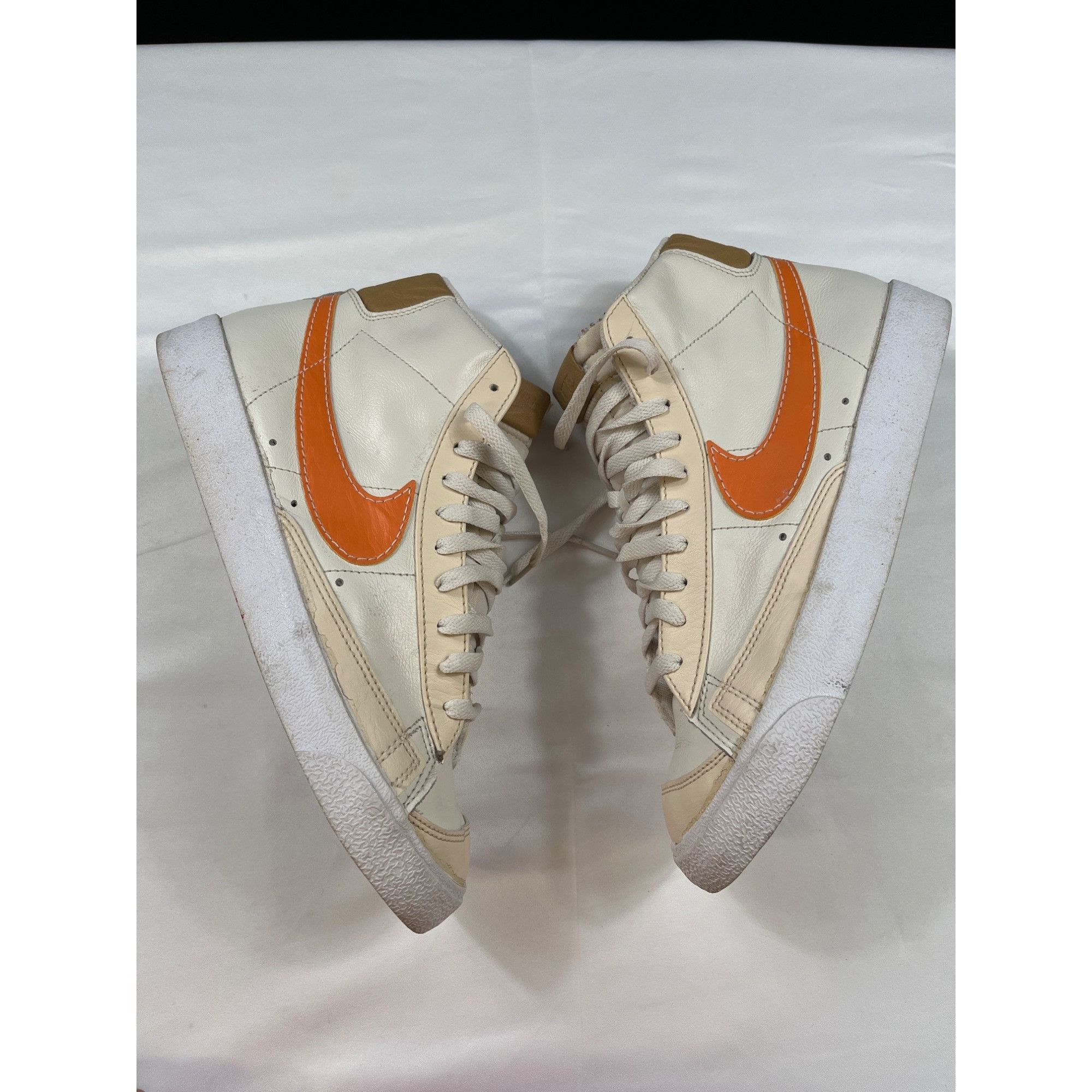 Nike Nike Mens Blazer Mid 77 Sneakers SKU 7535 Size 9.5 Size US 9.5 / EU 42-43 - 3 Thumbnail