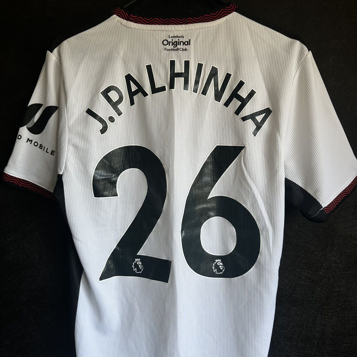 Adidas 2022-23 Fulham Match Worn Home Shirt J.Palhinha #26 Size US S / EU 44-46 / 1 - 7 Thumbnail