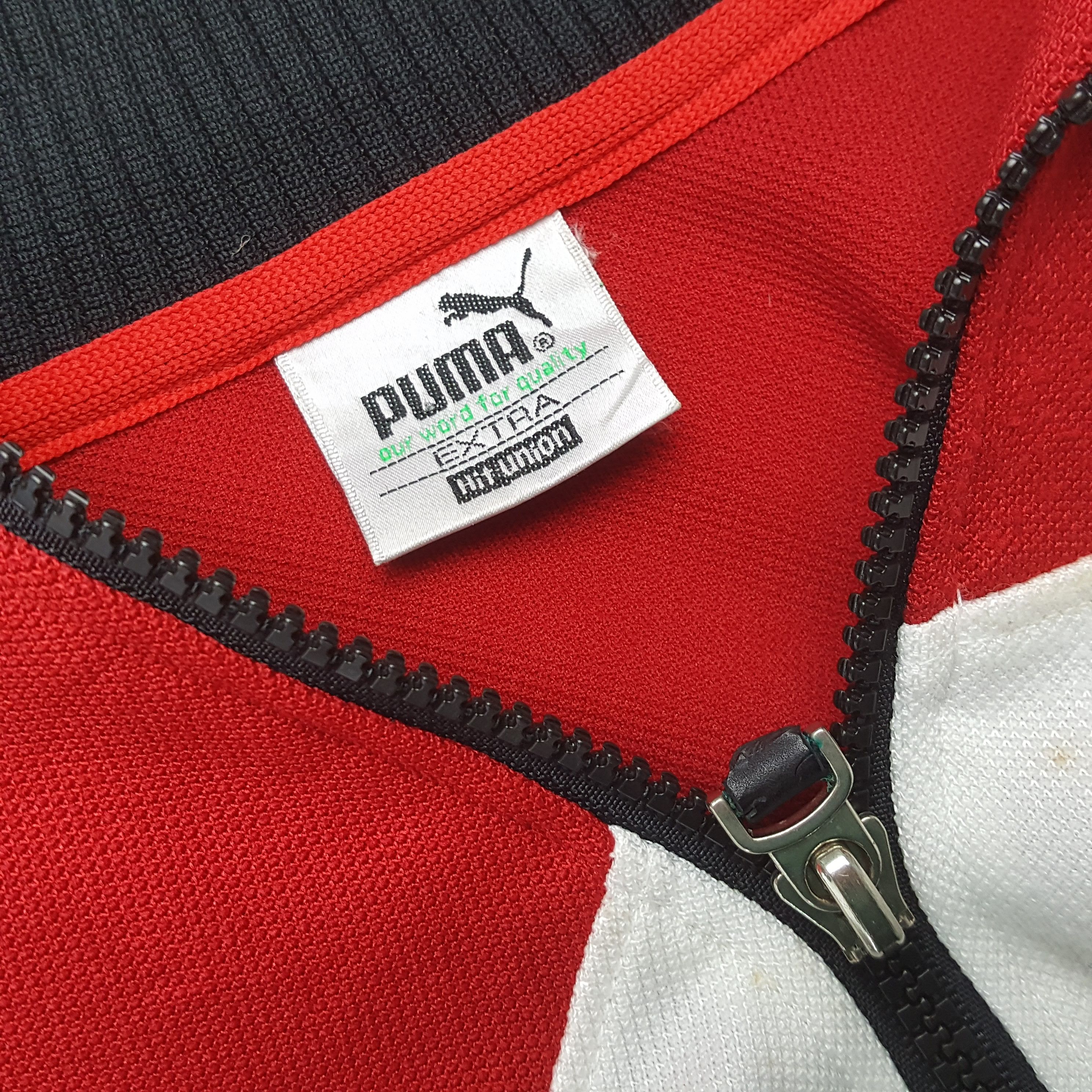 Puma Vintage Puma Mitsubishi Urawa Japan Soccer Club Jacket RR2 Size US M / EU 48-50 / 2 - 5 Thumbnail