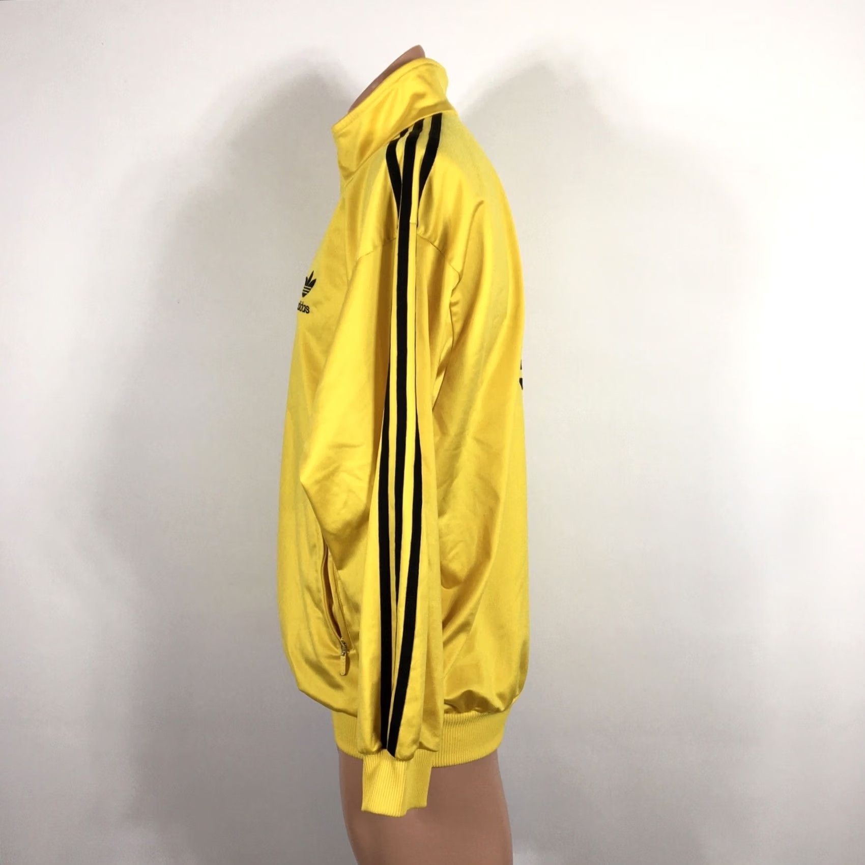 Adidas VINTAGE ADIDAS Jacket Mens Large Shiny Gold Black Large Trefoil Logo 80s Track USA Size US L / EU 52-54 / 3 - 4 Thumbnail