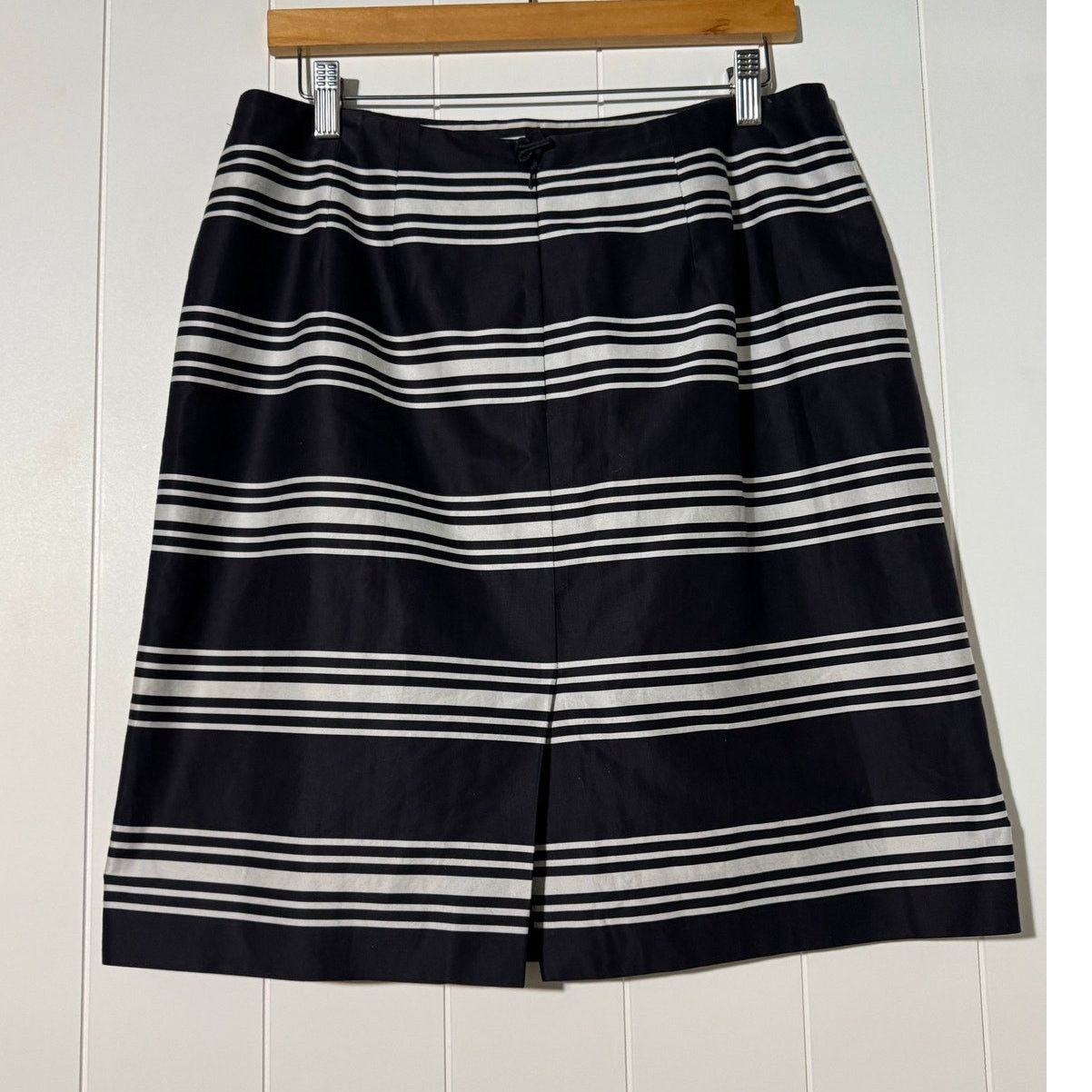 Other Talbots Striped Pencil Skirt Lined Black White 12 Size 34" / US 12 / IT 48 - 2 Thumbnail