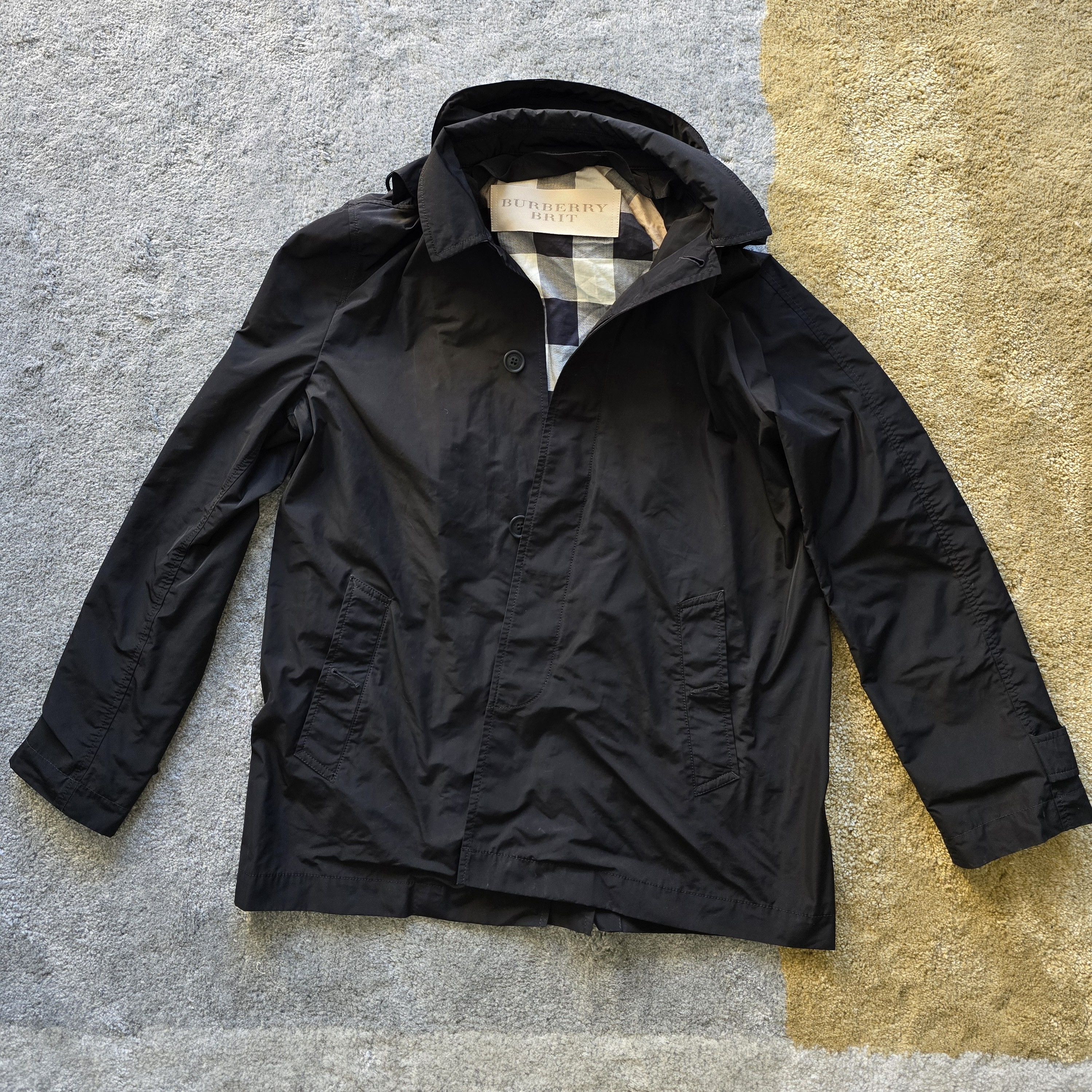 Burberry Burberry black trench coat with inner lining Size US L / EU 52-54 / 3 - 1 Thumbnail