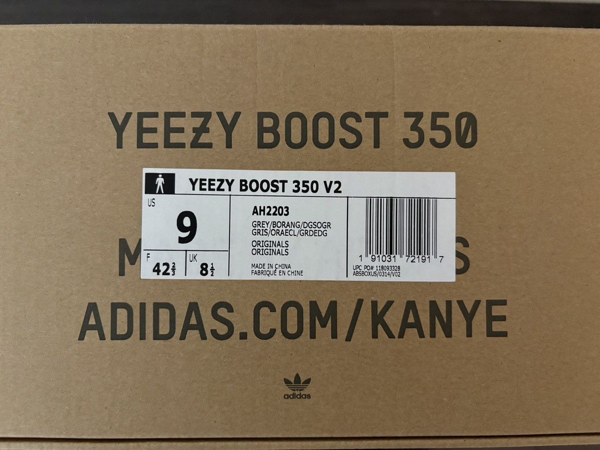 Adidas × Kanye West Yeezy Boost 350 V2 Beluga 2017 Size US 9 / EU 42 - 7 Thumbnail