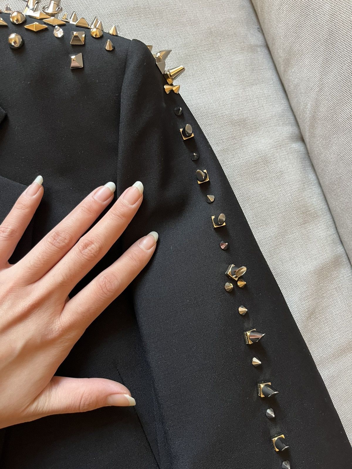 Givenchy Givenchy spike limited tailored blazer Size XS / US 0-2 / IT 36-38 - 18 Thumbnail