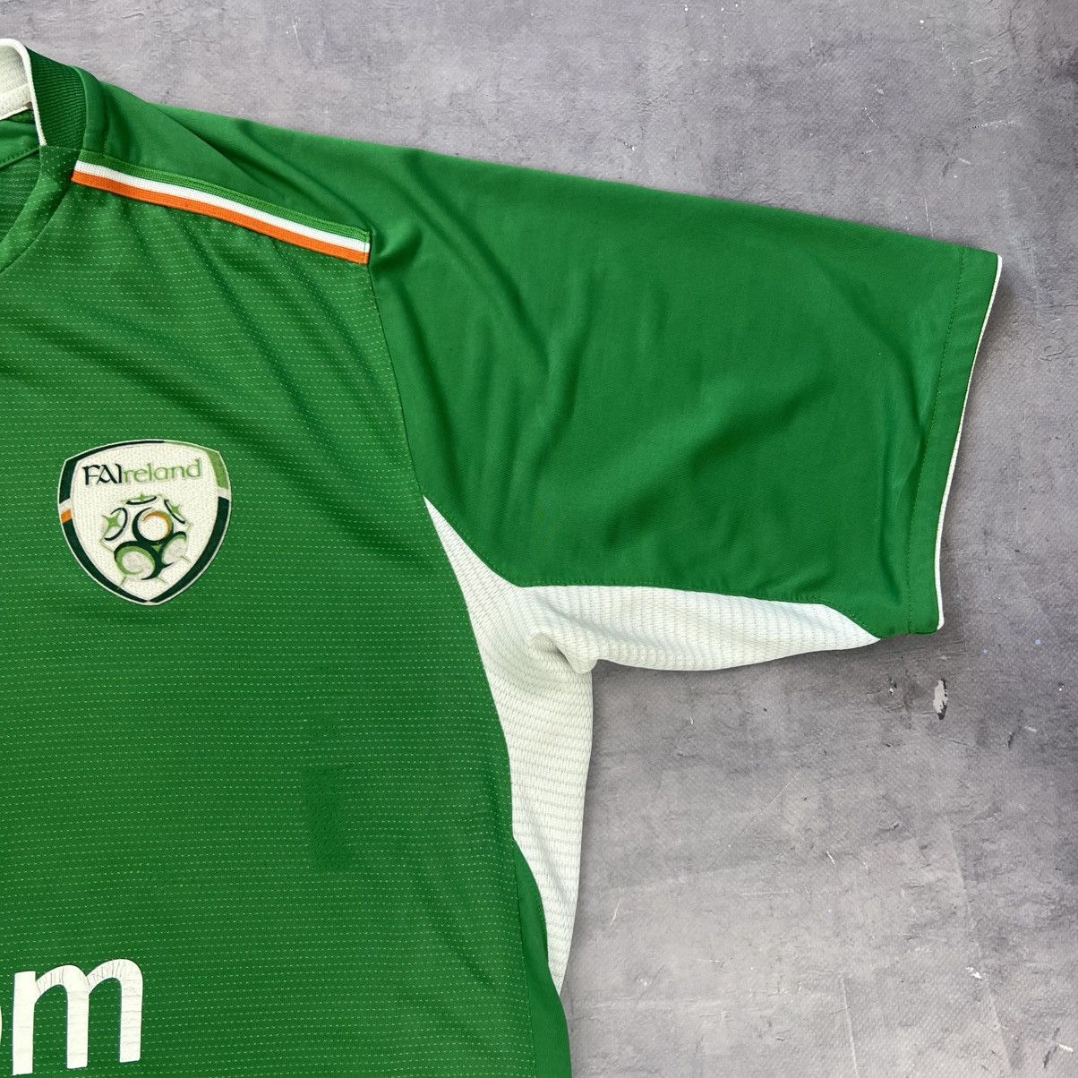 Umbro Rare! Ireland Umbro Soccer Jersey Shirt Vintage Size US XL / EU 56 / 4 - 6 Thumbnail