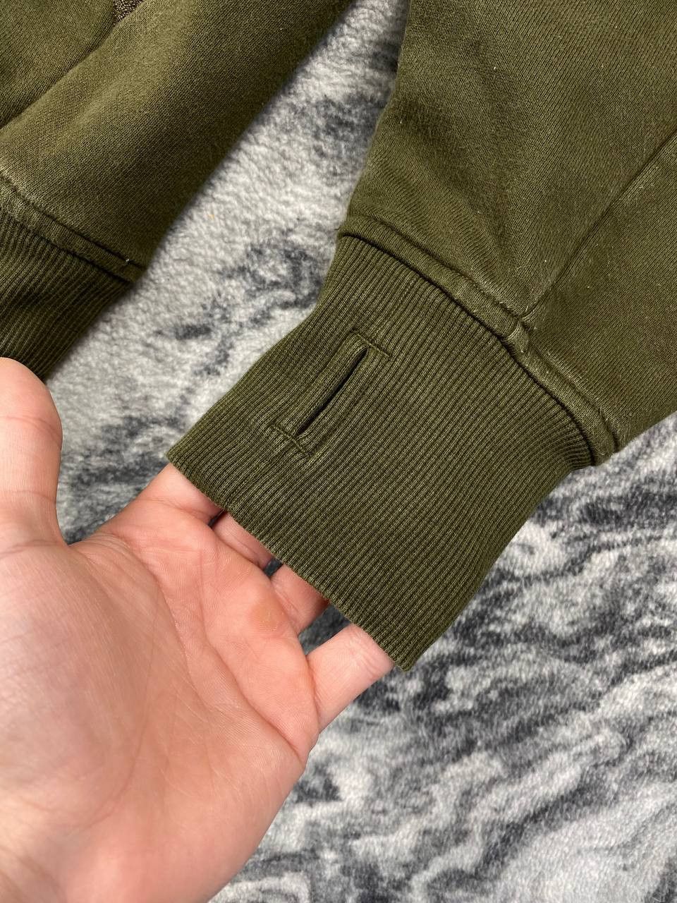 C.P. Company C.P. Company Diagonal Raised Fleece 1/4 Zipped Sweatshirt Size US L / EU 52-54 / 3 - 3 Thumbnail