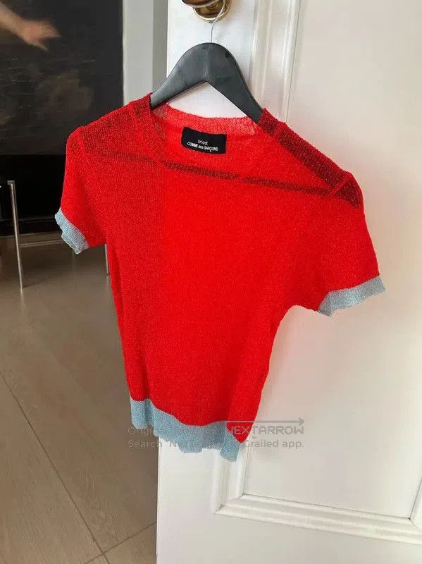 Comme des Garcons COMME des GARÇONS Red Short Sleeve T-Shirt . Size S / US 4 / IT 40 - 1 Thumbnail