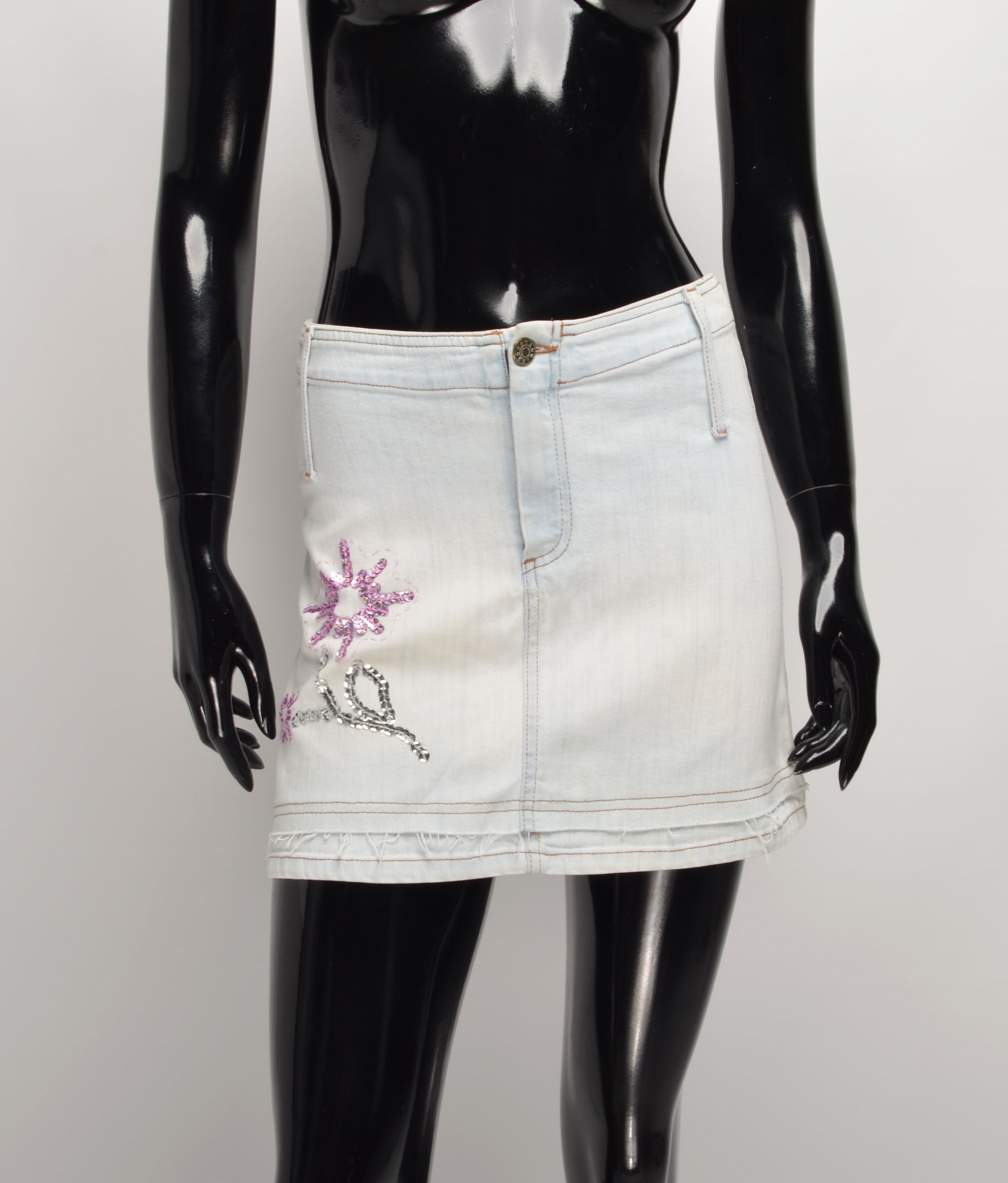 Morgan Homme × Vintage Morgan de Toi Vintage Y2K Denim Beaded Mini Skirt Size 26" / US 2 / IT 38 - 1 Thumbnail