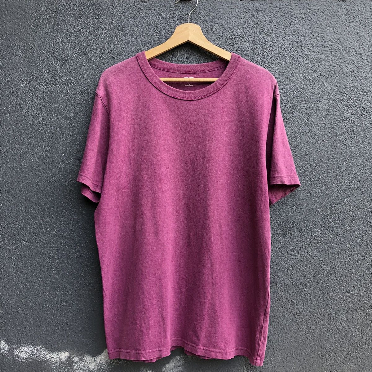 Uniqlo Japanese Brand Faded Lemaire x Uniqlo Tshirt Size US L / EU 52-54 / 3 - 1 Thumbnail