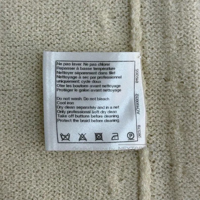 Chanel Chanel Beige shoulder button wool dress Size XS / US 0-2 / IT 36-38 - 6 Thumbnail