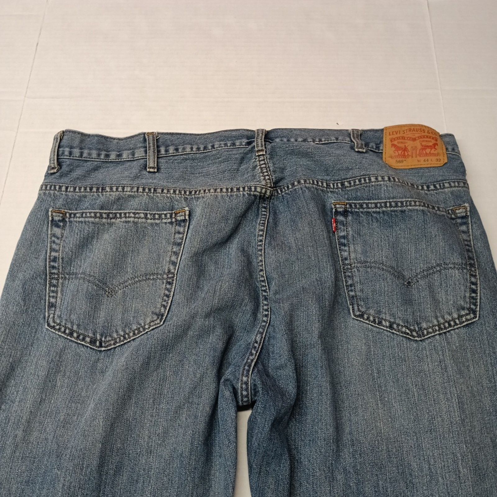 Levi's Levi's Men's 569 Loose Fit Straight Blue Jeans Size 44x32 Size US 44 / EU 60 - 10 Thumbnail