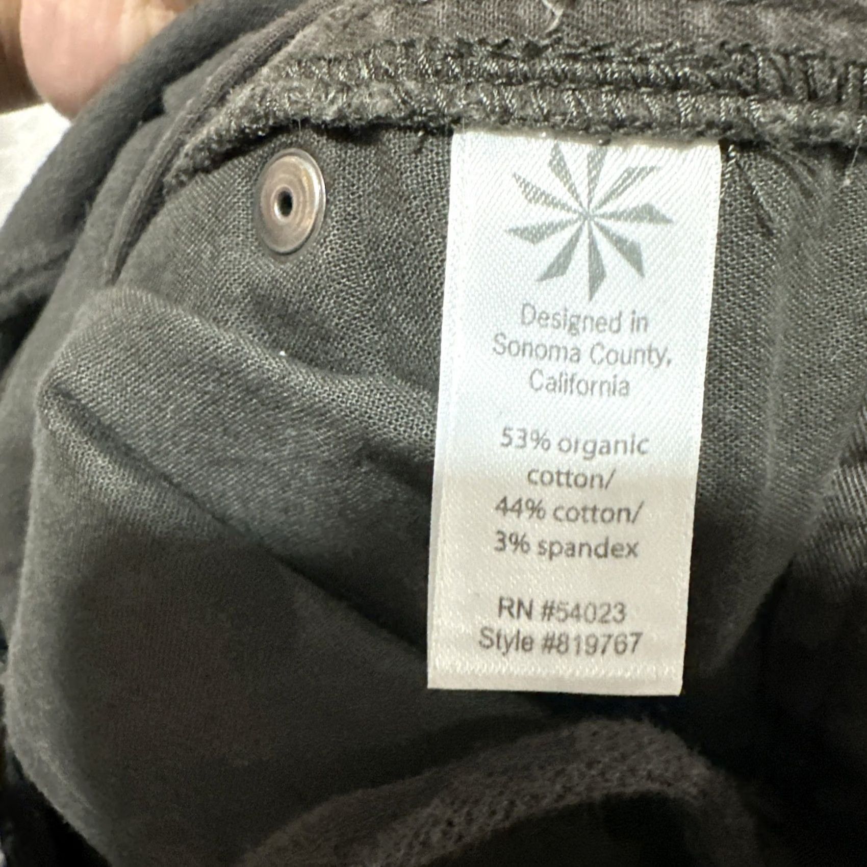 Athleta Athleta Kick It Cargo Bermuda Utility Shorts Women's 4 Brown 6 Pocket Logo Size 27" / US 4 / IT 40 - 5 Thumbnail