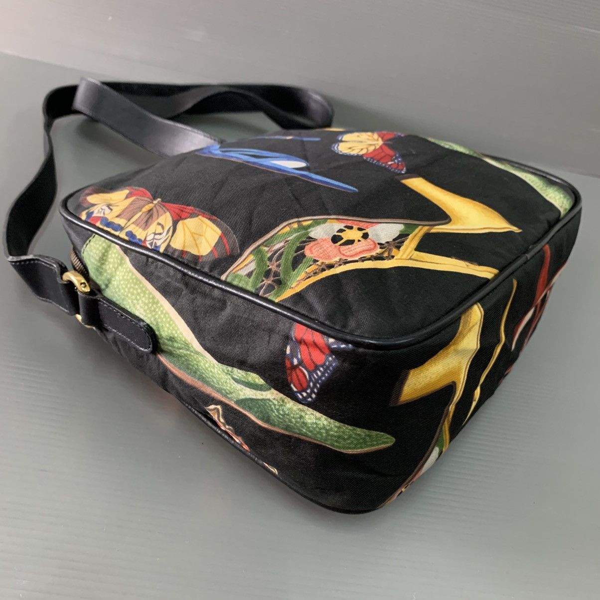 Salvatore Ferragamo Salvatore Ferragamo Flora Shoulder Bag Size ONE SIZE - 4 Thumbnail