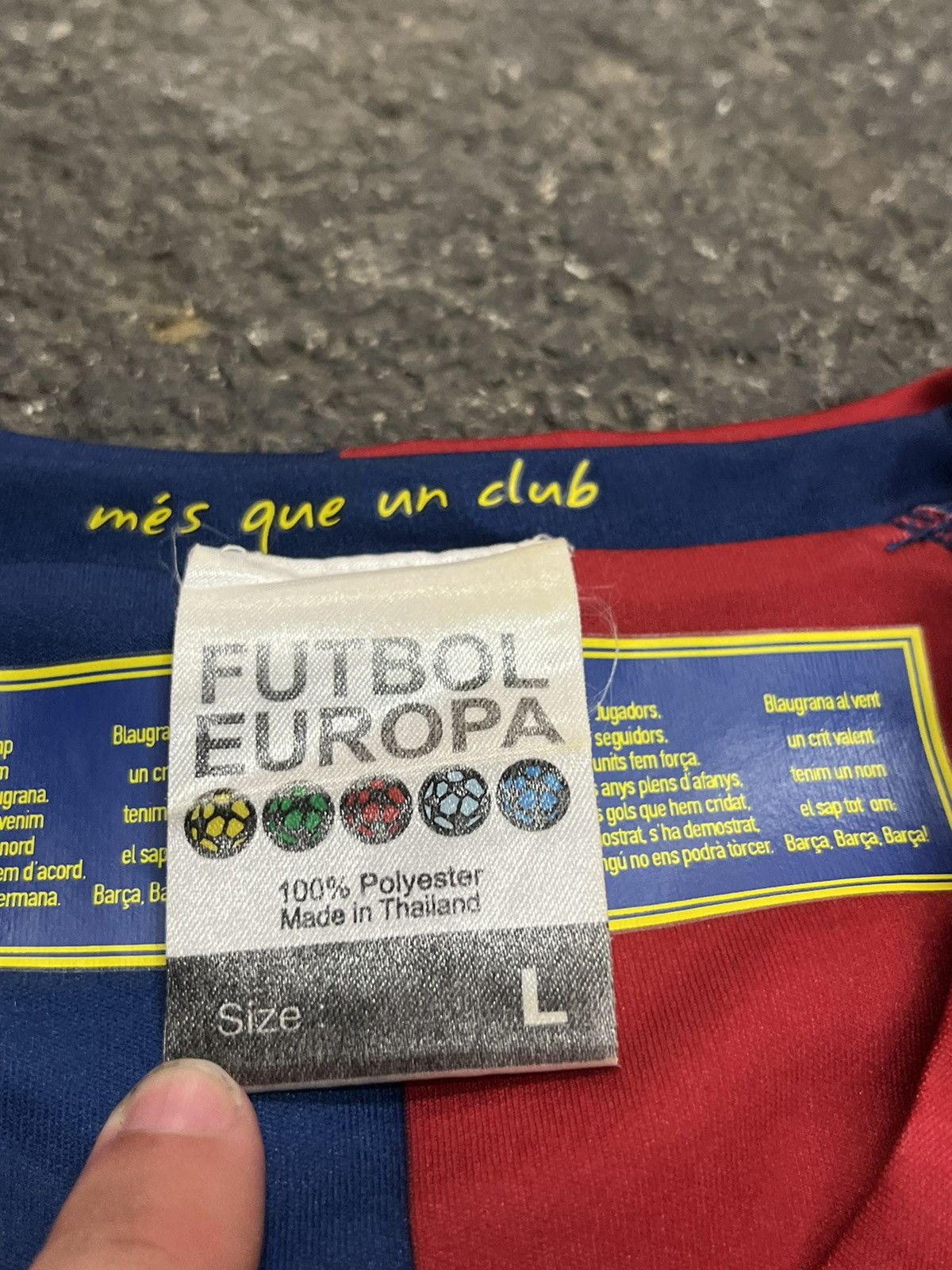 Vintage FC Barcelona soccer jersey vintage streetwear hype rare y2k Size US L / EU 52-54 / 3 - 5 Thumbnail