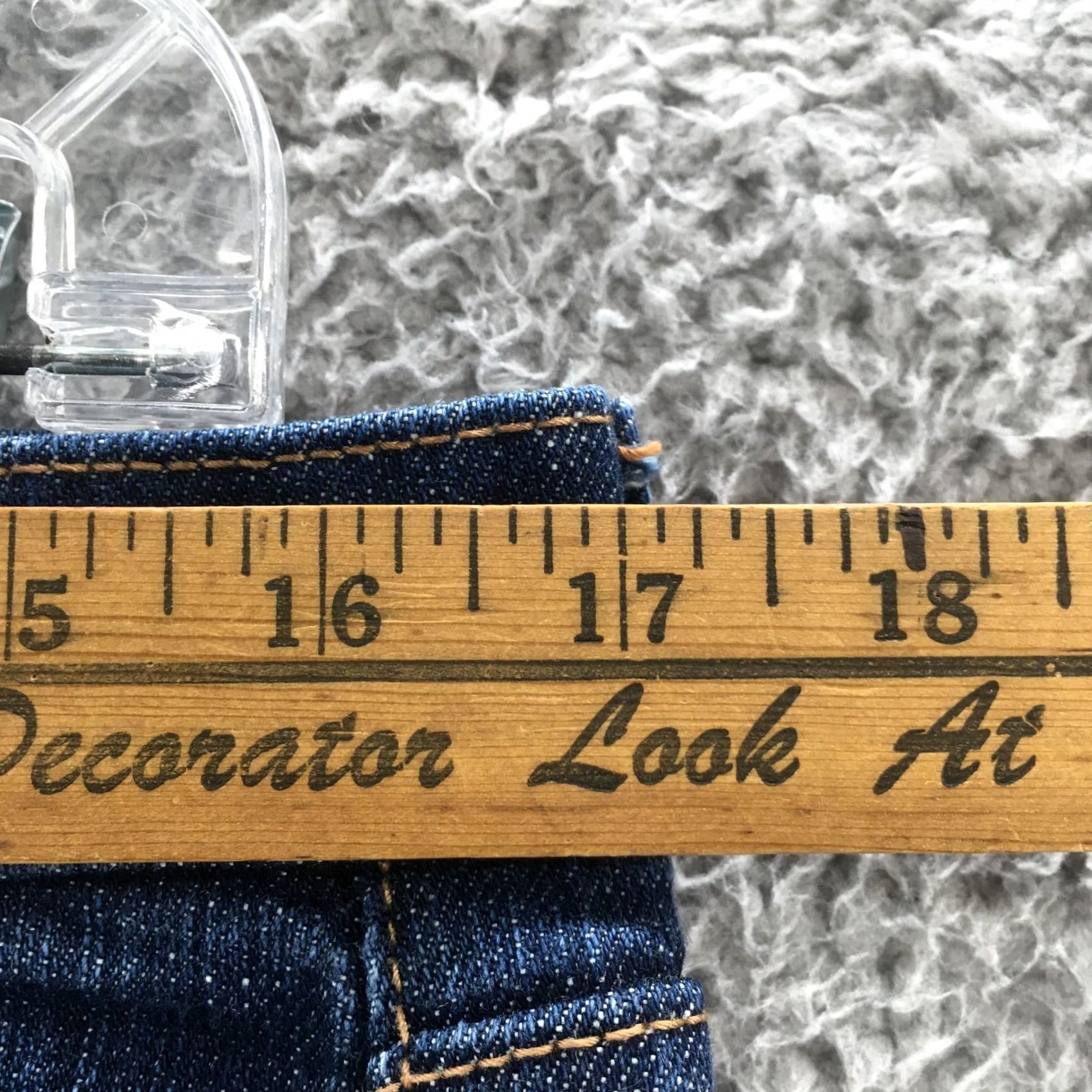 Old Navy Old Navy Jeans Womens 8R The Sweetheart Bootcut Blue Denim Zip Regular 34x32 5-Pocket Classic Vintage No Size 30" / US 8 / IT 44 - 7 Thumbnail
